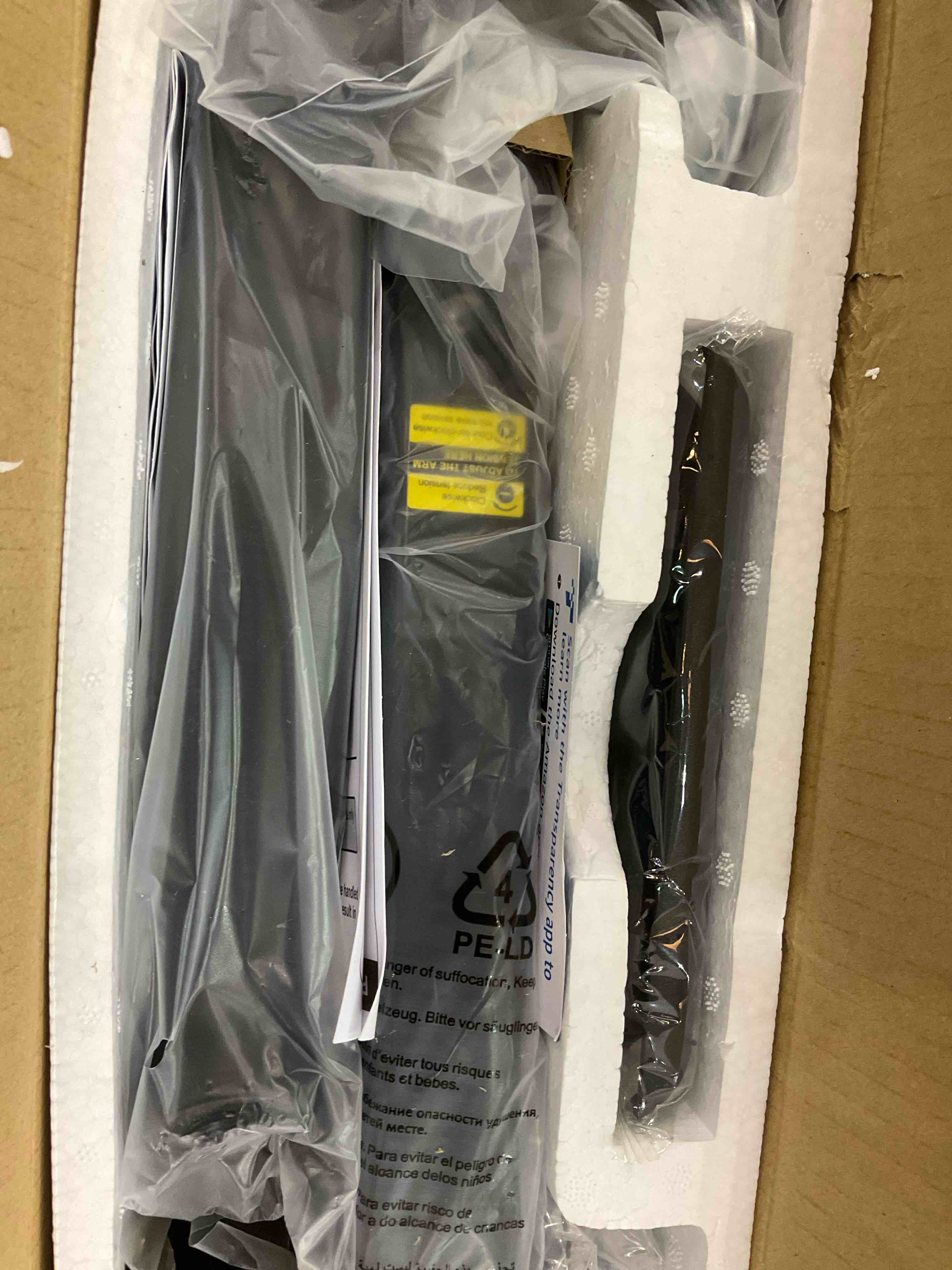 https://s3.amazonaws.com/lotting-images-prod/BargainHunt/EXS01118401_1707249281117.jpeg