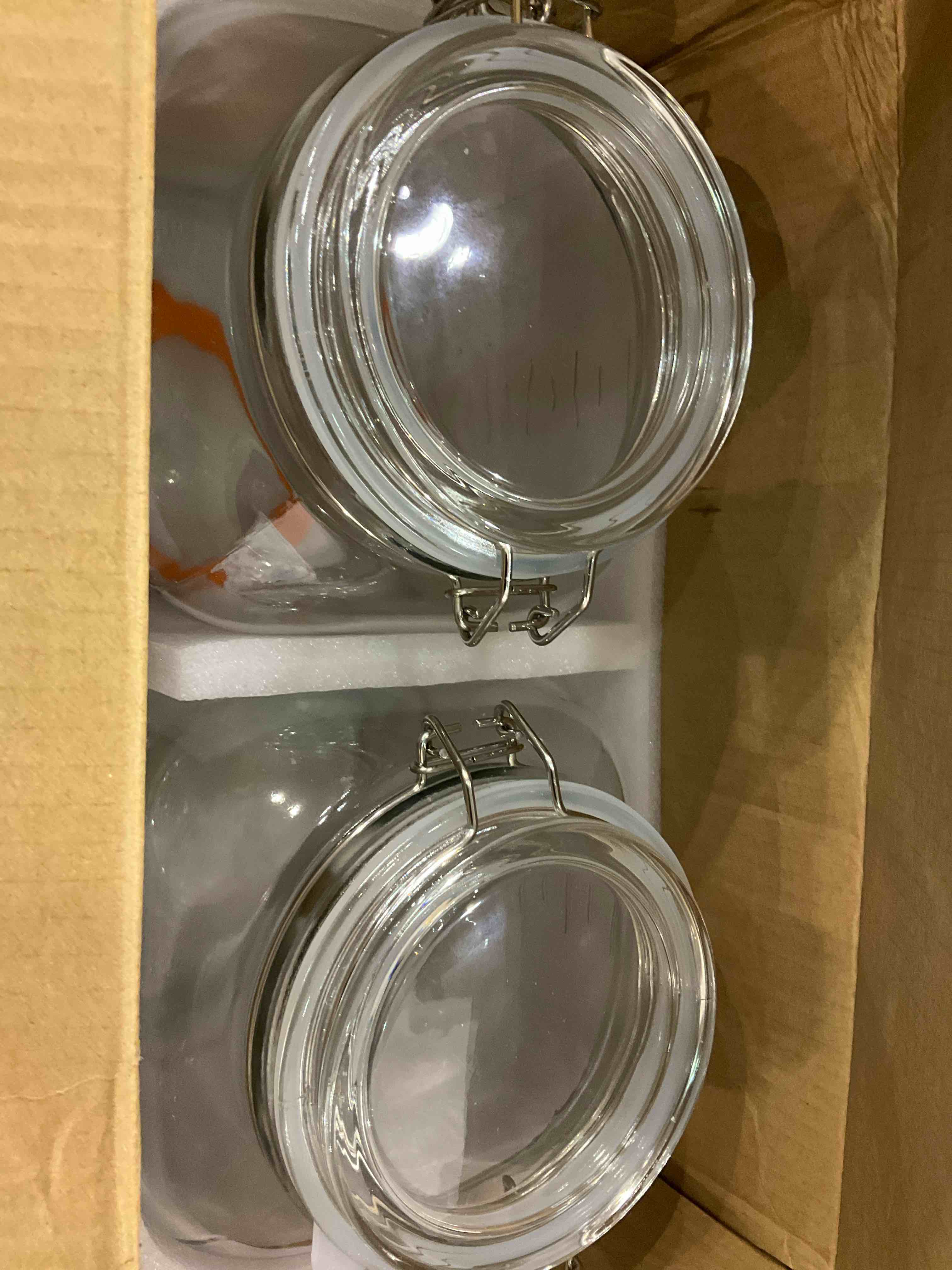 https://s3.amazonaws.com/lotting-images-prod/BargainHunt/EXS01118408_1707309314173.jpeg