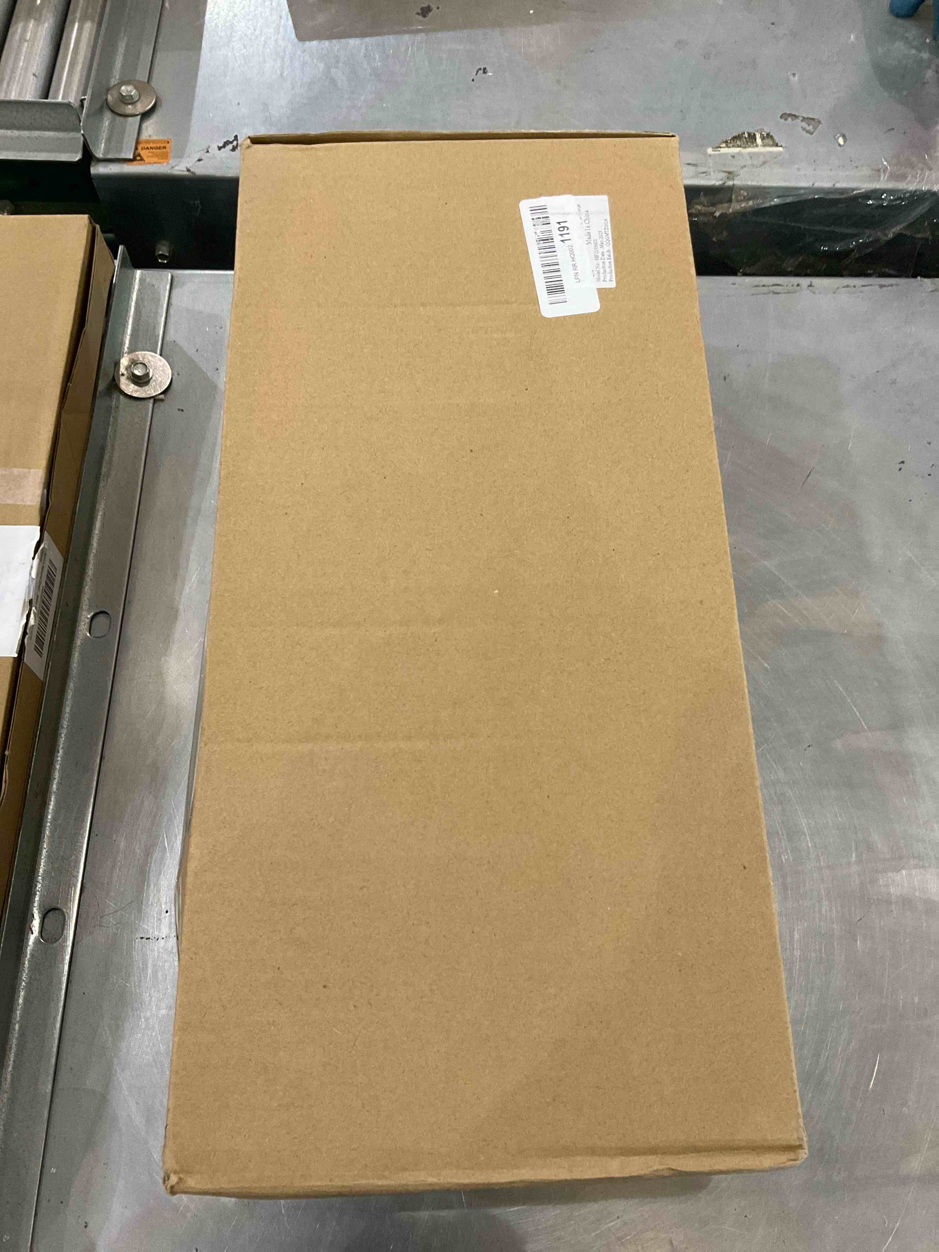 https://s3.amazonaws.com/lotting-images-prod/BargainHunt/EXS01120322_1706719991487.jpeg