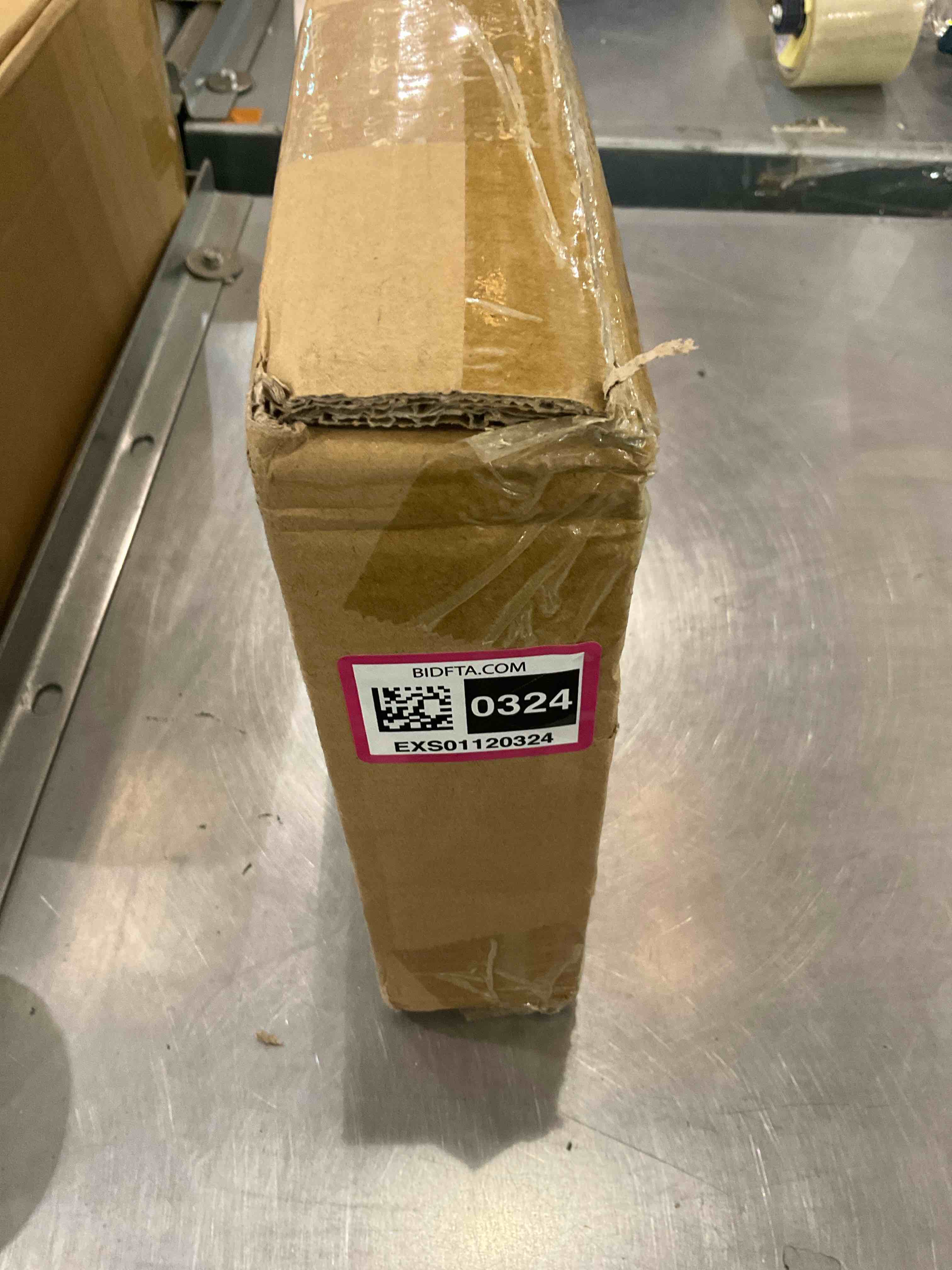https://s3.amazonaws.com/lotting-images-prod/BargainHunt/EXS01120324_1706720247252.jpeg