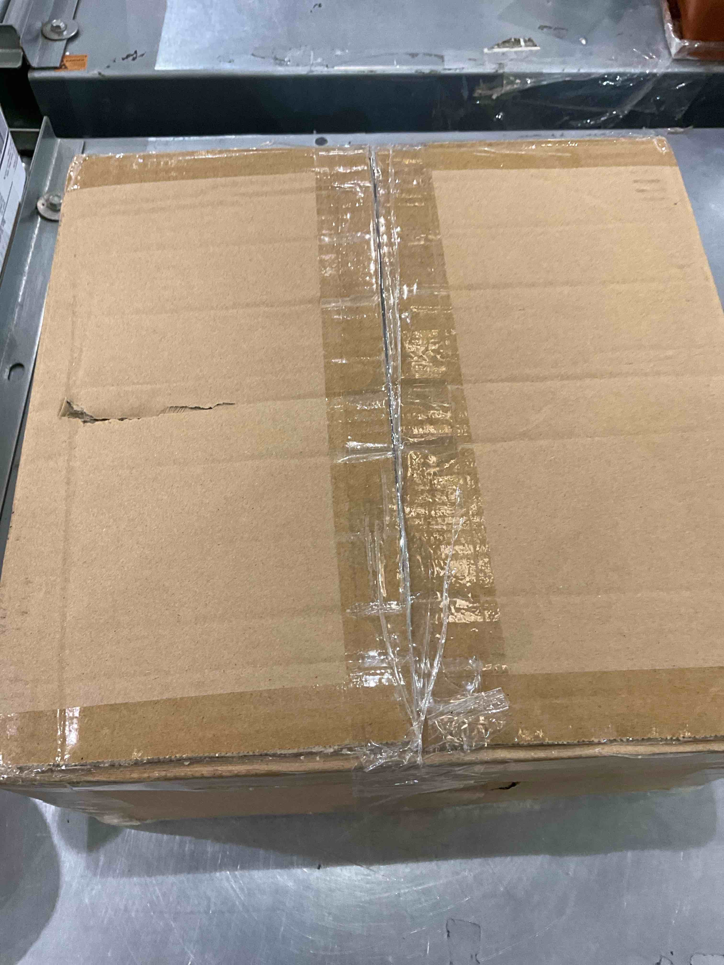 https://s3.amazonaws.com/lotting-images-prod/BargainHunt/EXS01120326_1706723205700.jpeg
