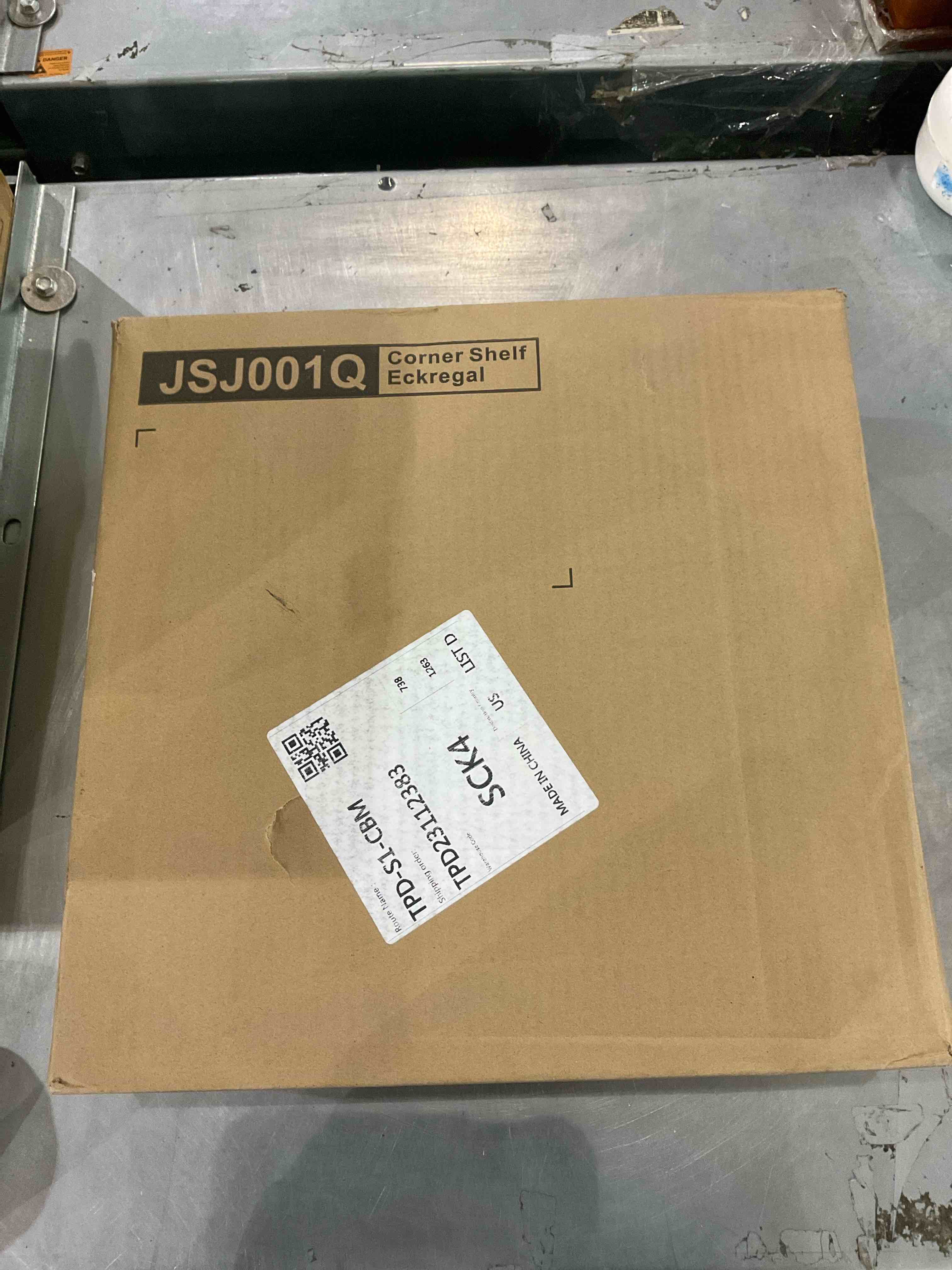 https://s3.amazonaws.com/lotting-images-prod/BargainHunt/EXS01120406_1706791337022.jpeg