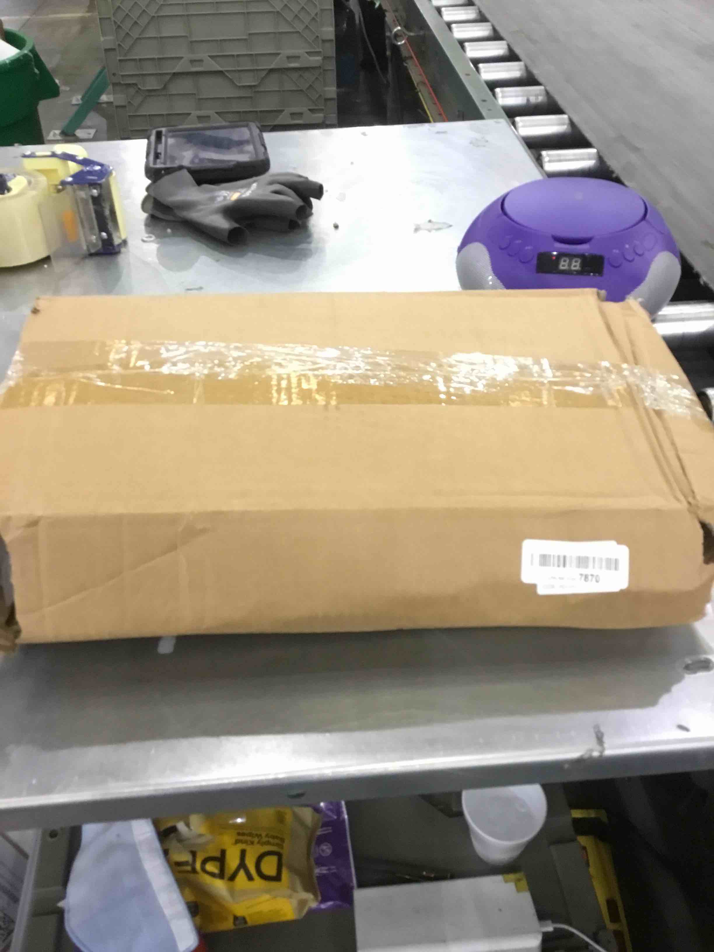 https://s3.amazonaws.com/lotting-images-prod/BargainHunt/EXS01121681_1710441902687.jpeg