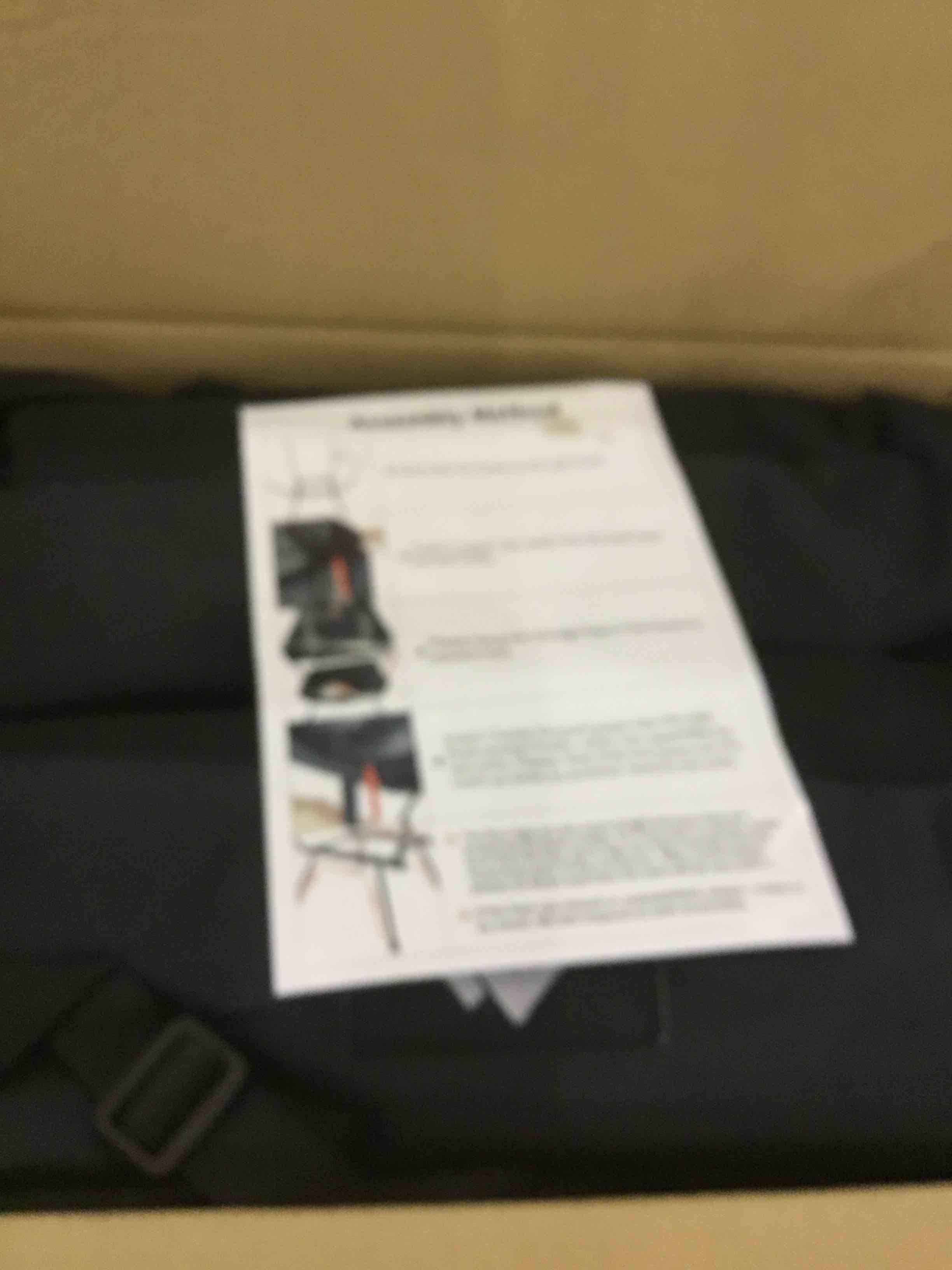 https://s3.amazonaws.com/lotting-images-prod/BargainHunt/EXS01121801_1710516747838.jpeg