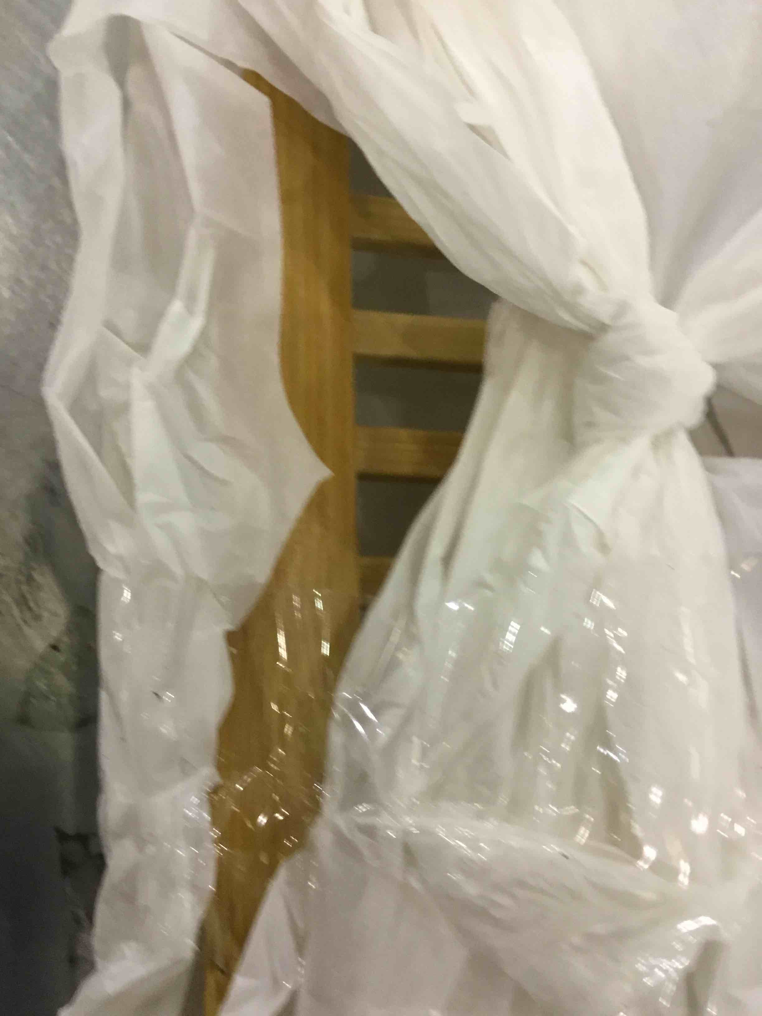 https://s3.amazonaws.com/lotting-images-prod/BargainHunt/EXS01121802_1710516792814.jpeg