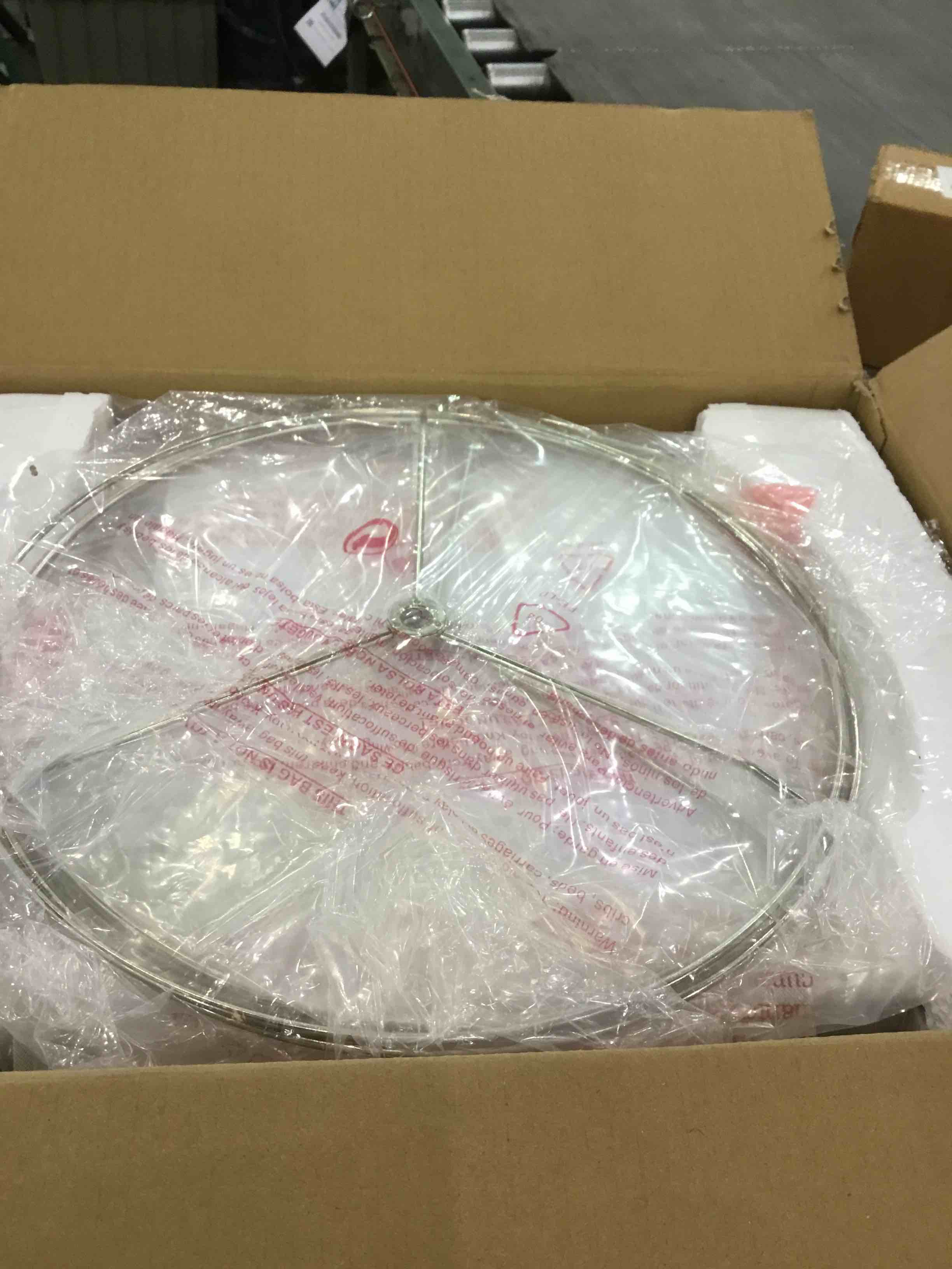 https://s3.amazonaws.com/lotting-images-prod/BargainHunt/EXS01121949_1710855840850.jpeg