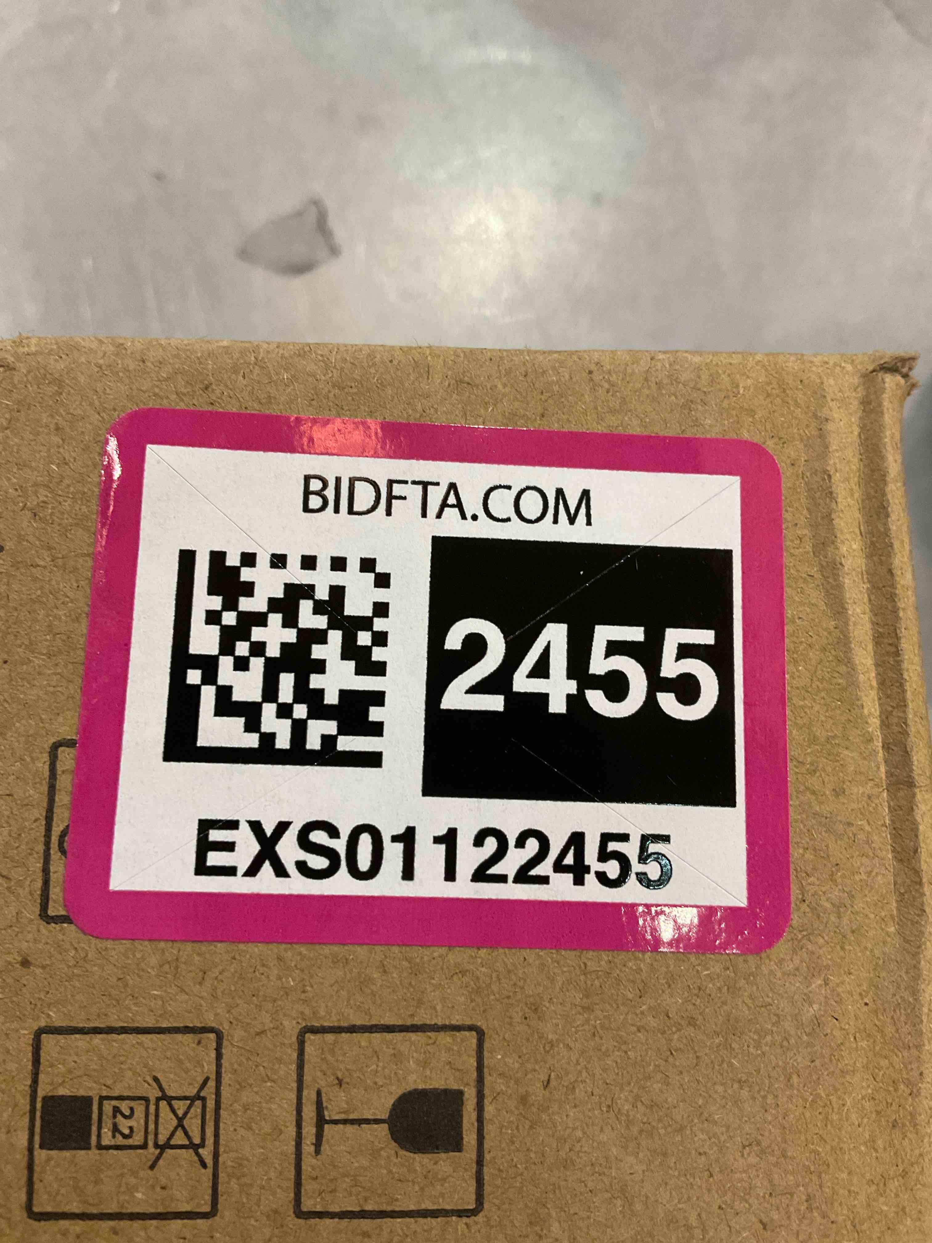 https://s3.amazonaws.com/lotting-images-prod/BargainHunt/EXS01122455_1706715743196.jpeg
