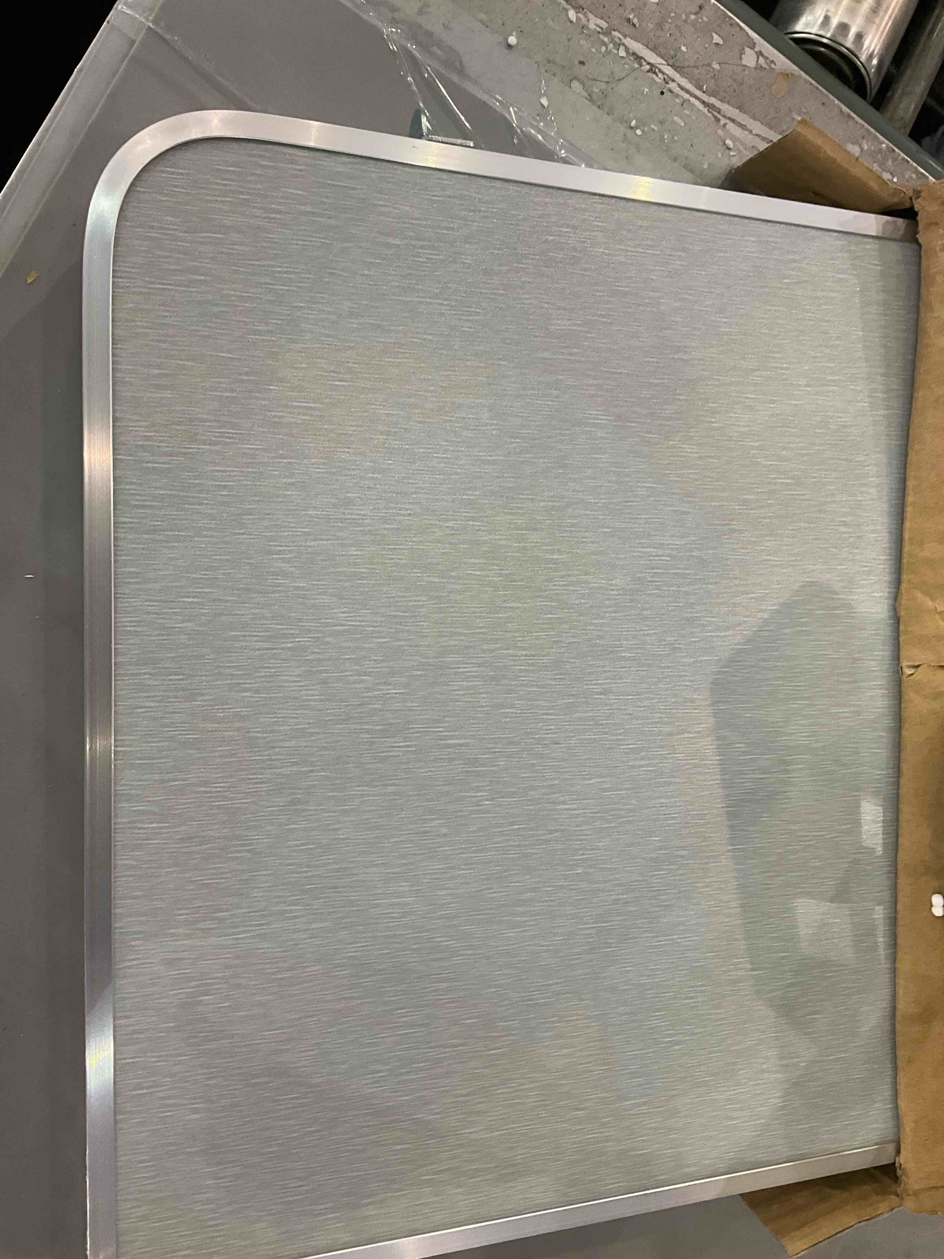 https://s3.amazonaws.com/lotting-images-prod/BargainHunt/EXS01122840_1706616838813.jpeg