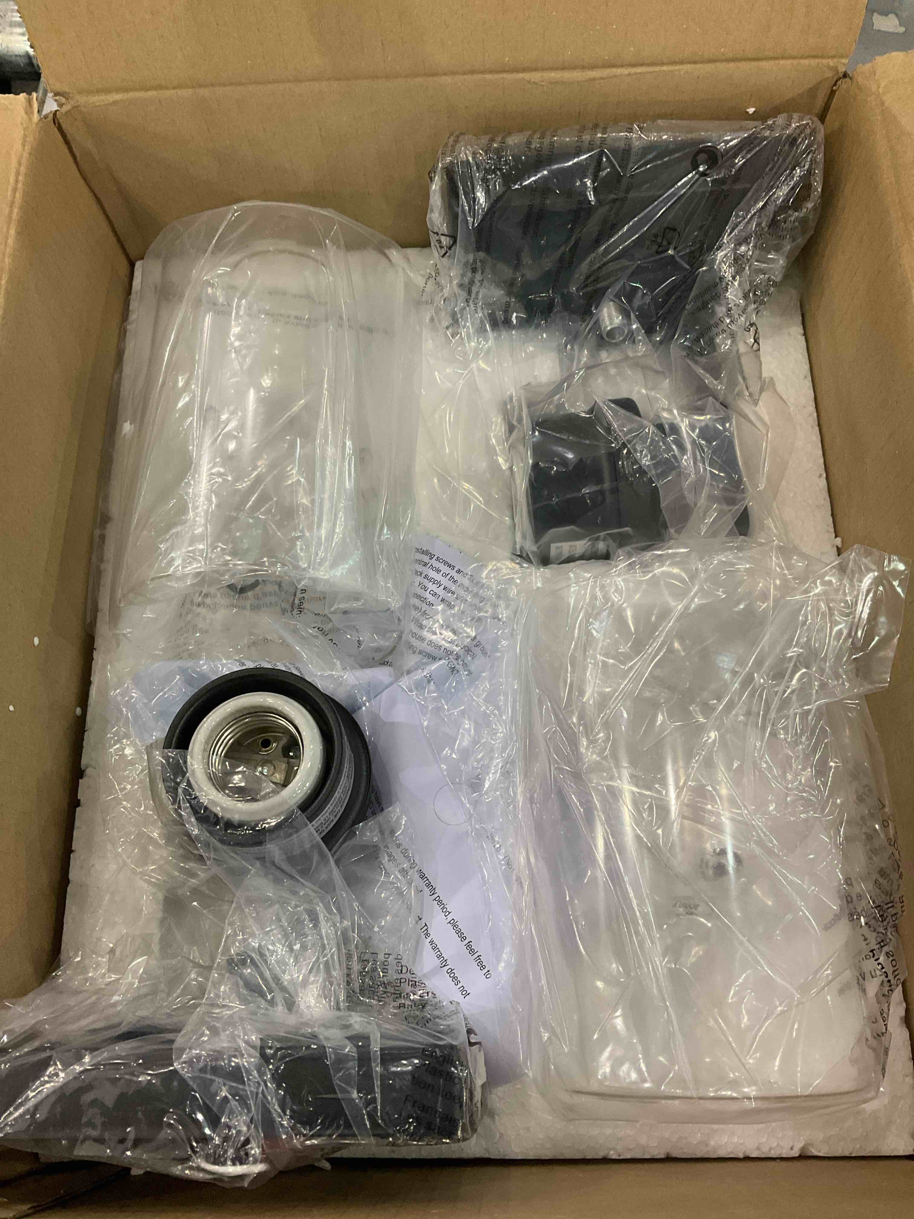 https://s3.amazonaws.com/lotting-images-prod/BargainHunt/EXS01122996_1706703174066.jpeg