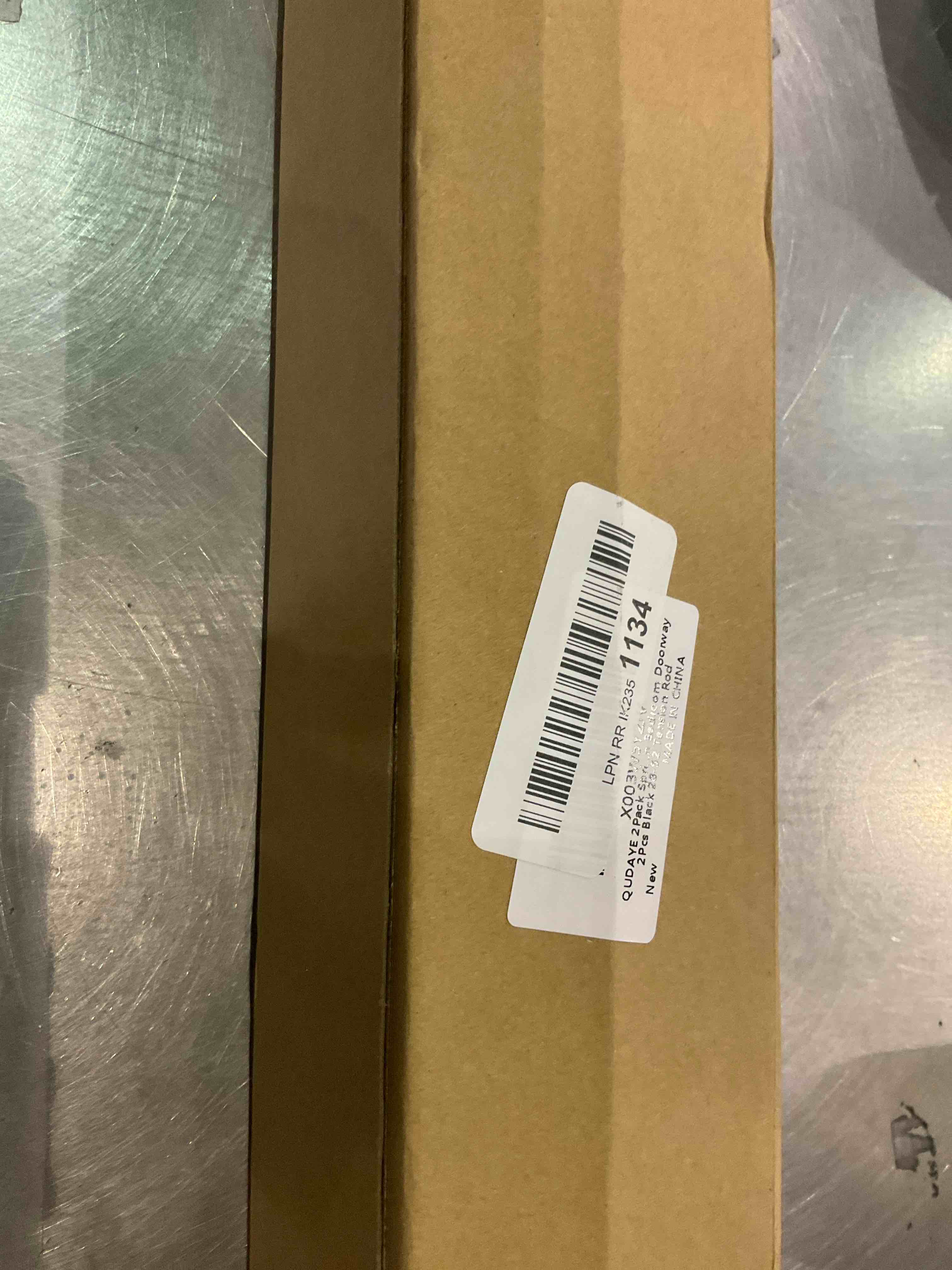 https://s3.amazonaws.com/lotting-images-prod/BargainHunt/EXS01126054_1707224309403.jpeg