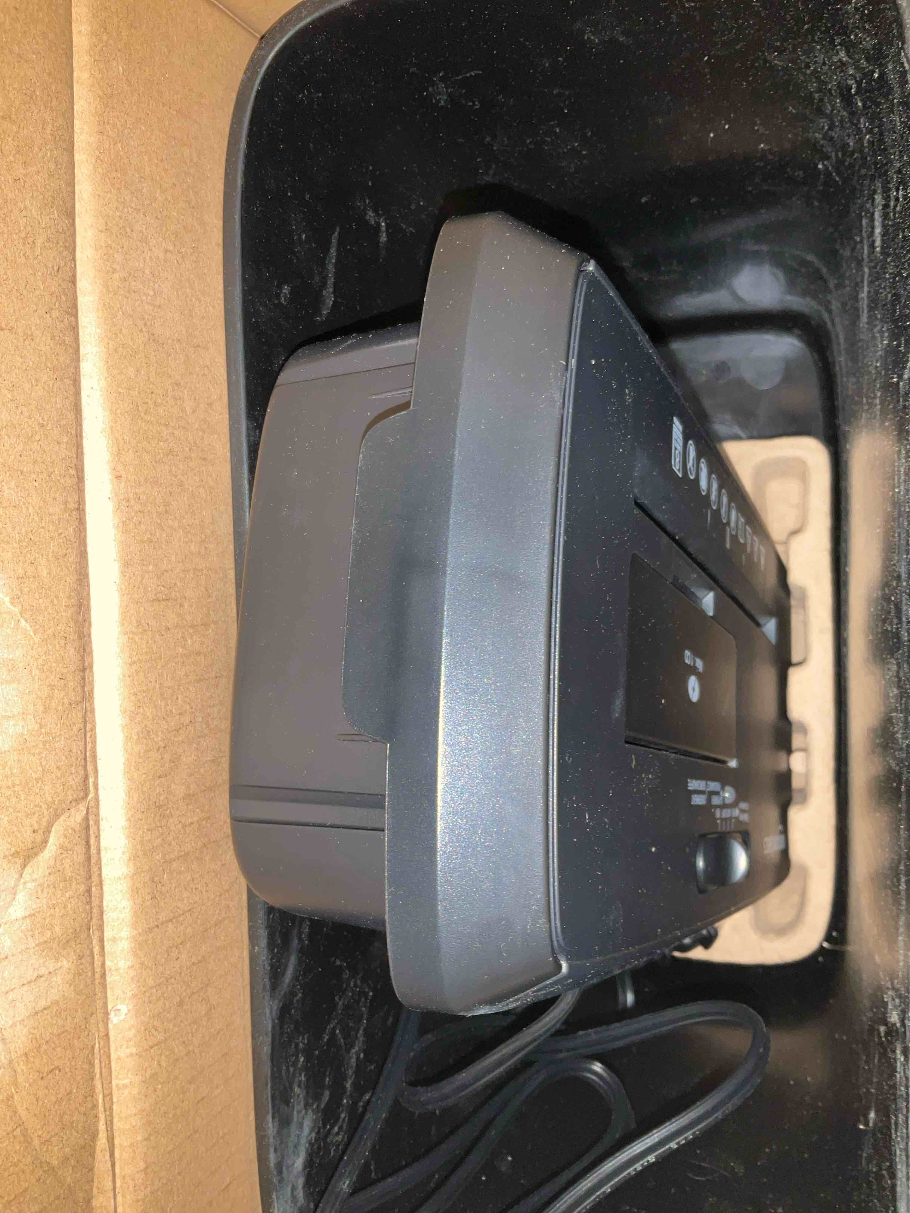 https://s3.amazonaws.com/lotting-images-prod/BargainHunt/EXS01126206_1707308709172.jpeg