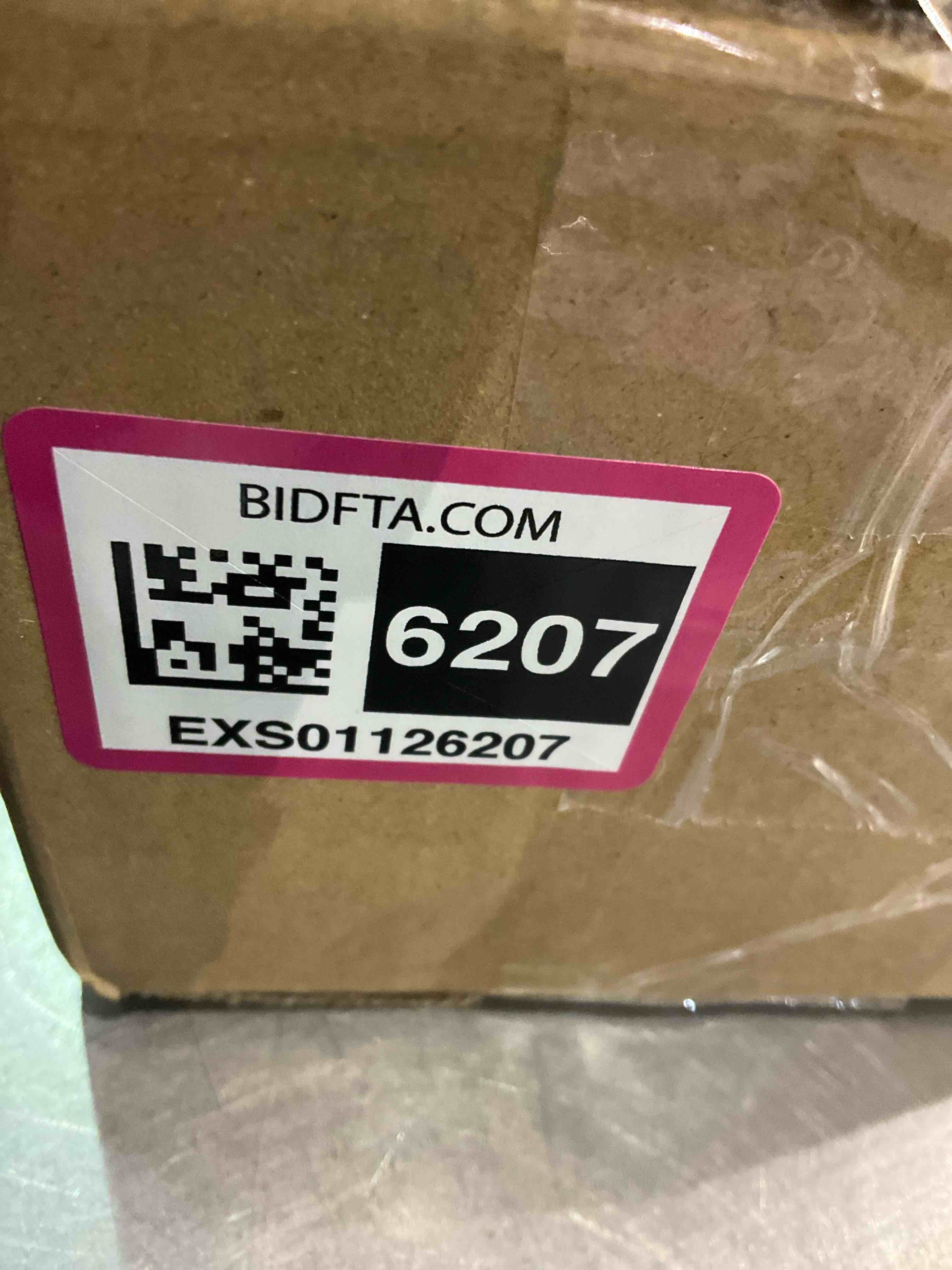 https://s3.amazonaws.com/lotting-images-prod/BargainHunt/EXS01126207_1707308832713.jpeg