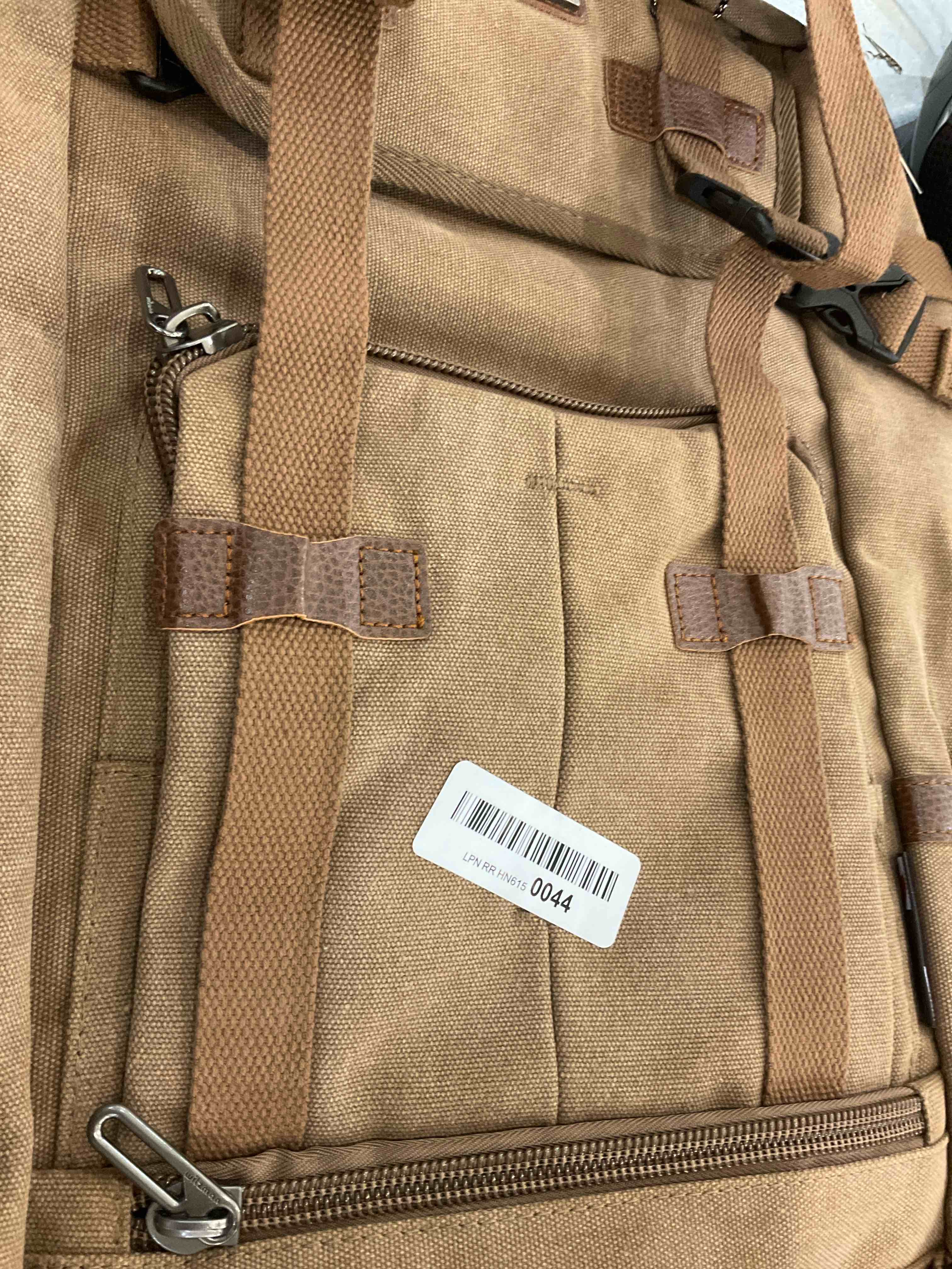 https://s3.amazonaws.com/lotting-images-prod/BargainHunt/EXS01126413_1707414920888.jpeg