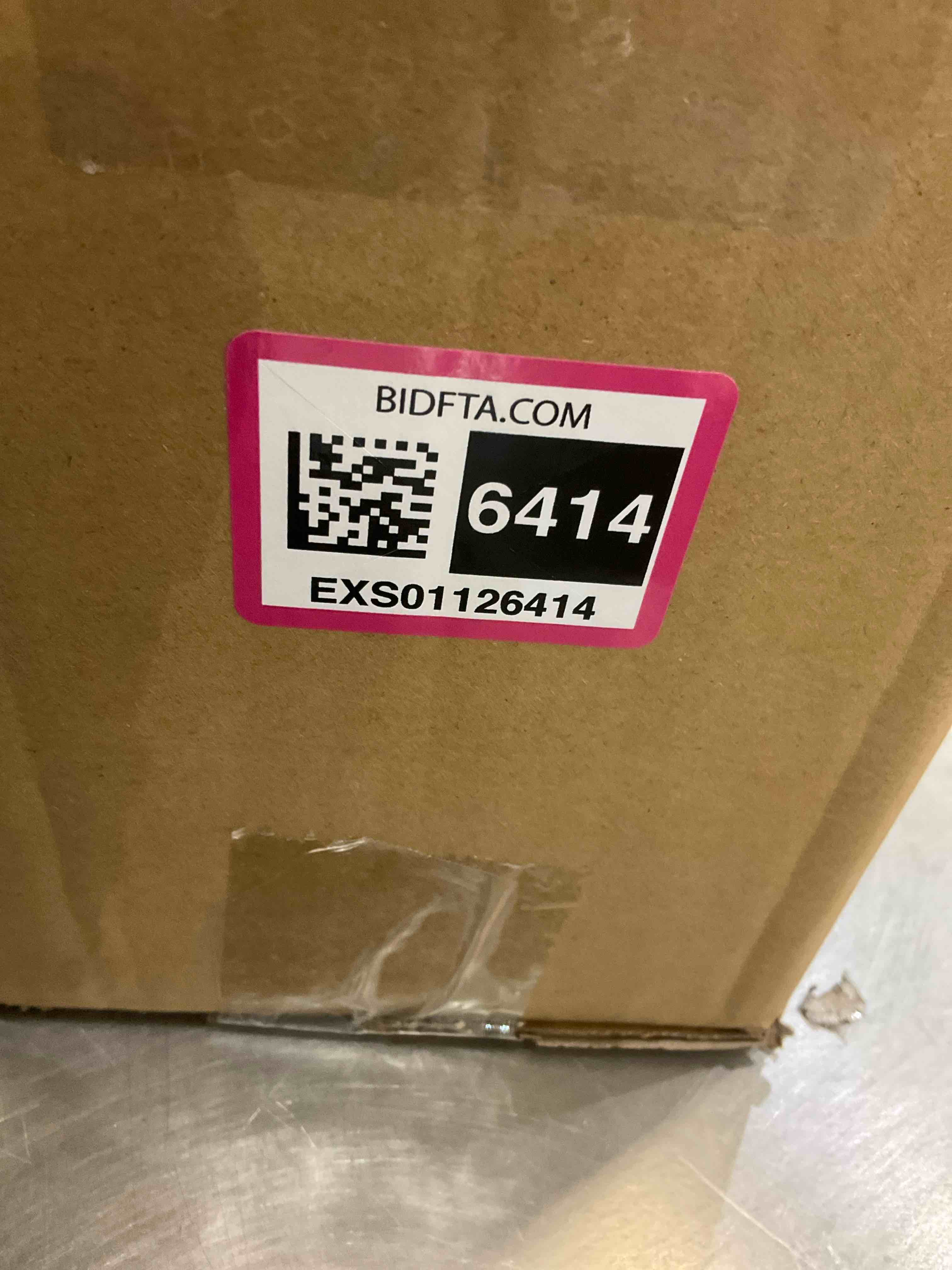 https://s3.amazonaws.com/lotting-images-prod/BargainHunt/EXS01126414_1707415145939.jpeg