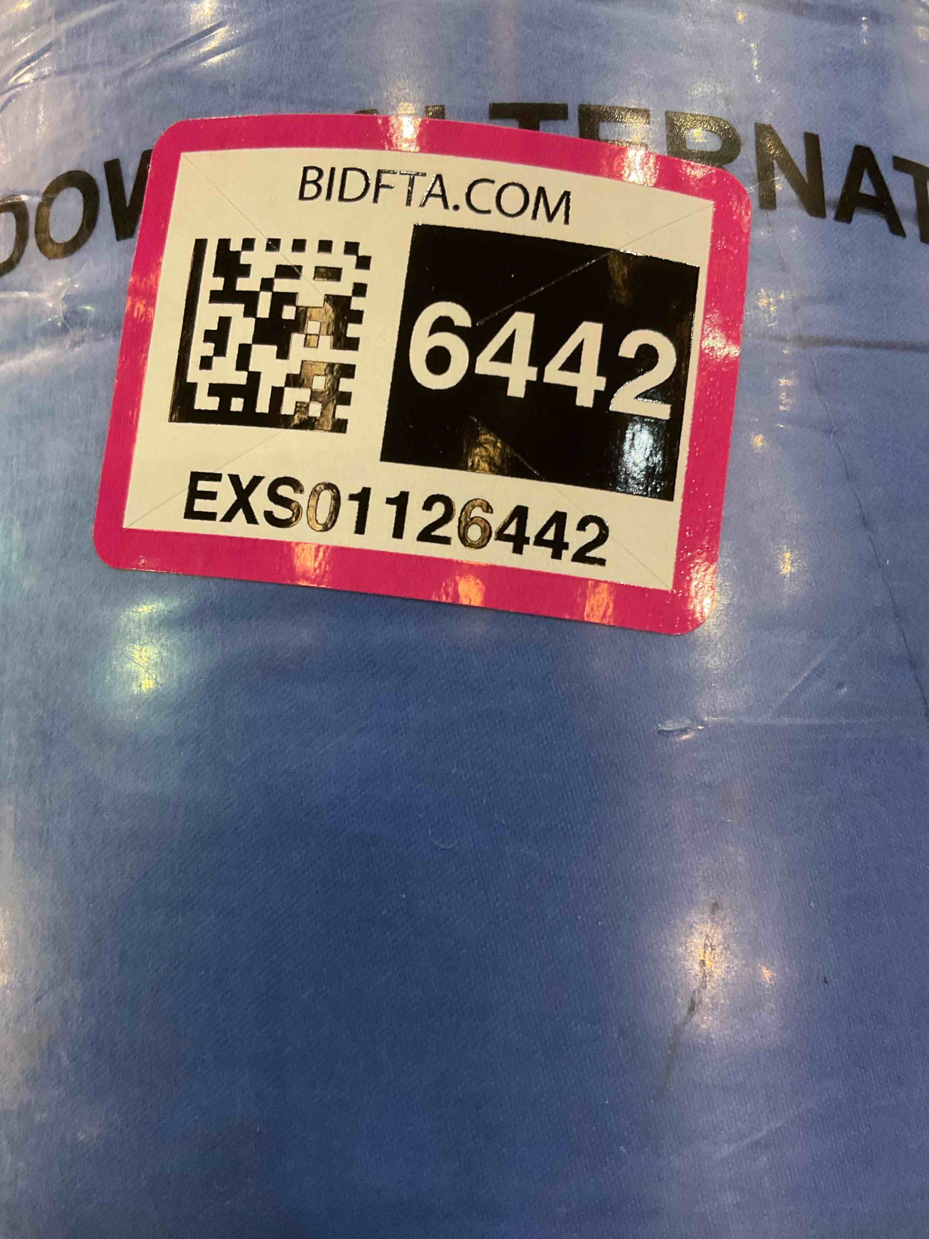 https://s3.amazonaws.com/lotting-images-prod/BargainHunt/EXS01126442_1707421805596.jpeg