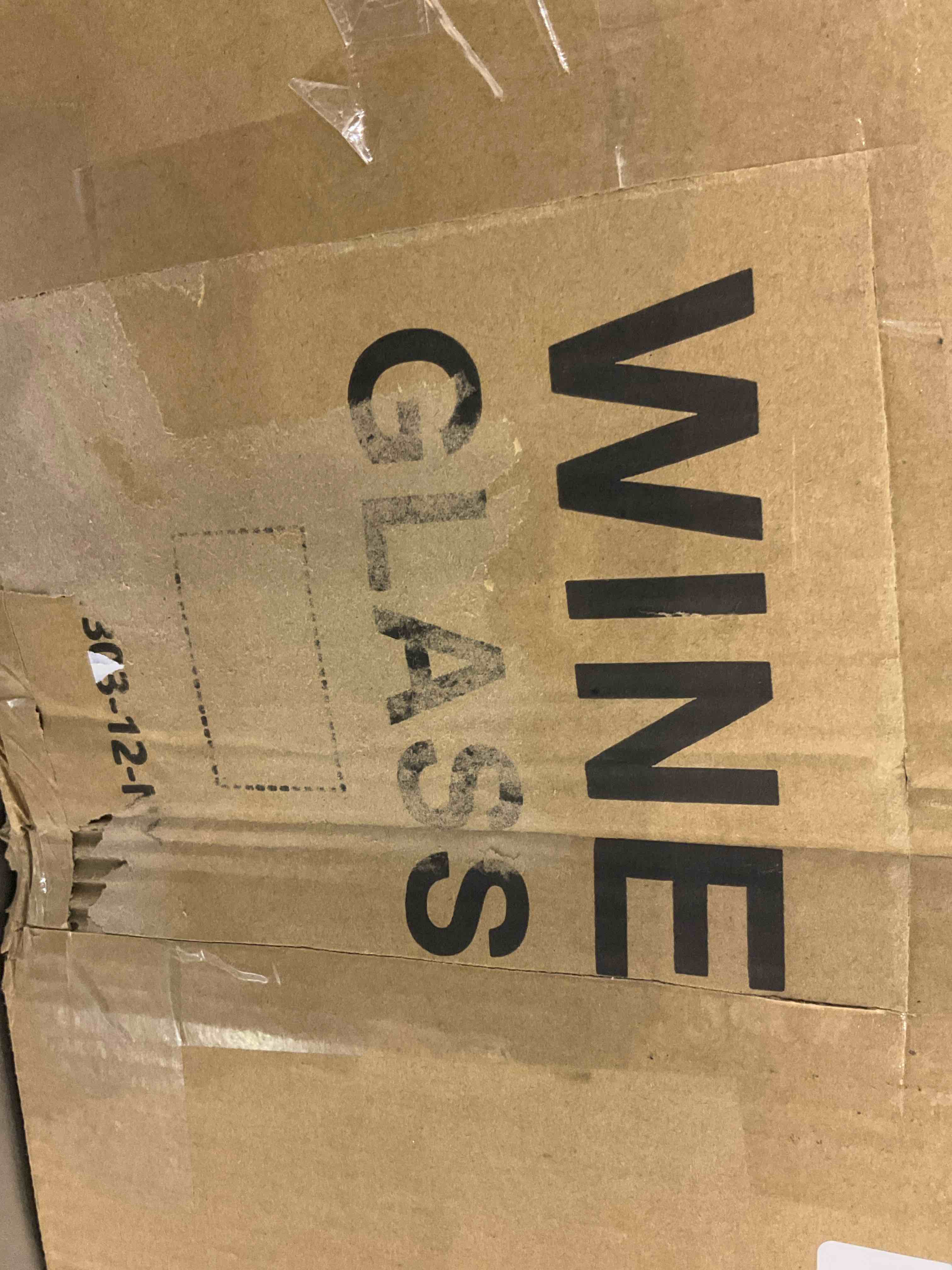 https://s3.amazonaws.com/lotting-images-prod/BargainHunt/EXS01126459_1707483614257.jpeg