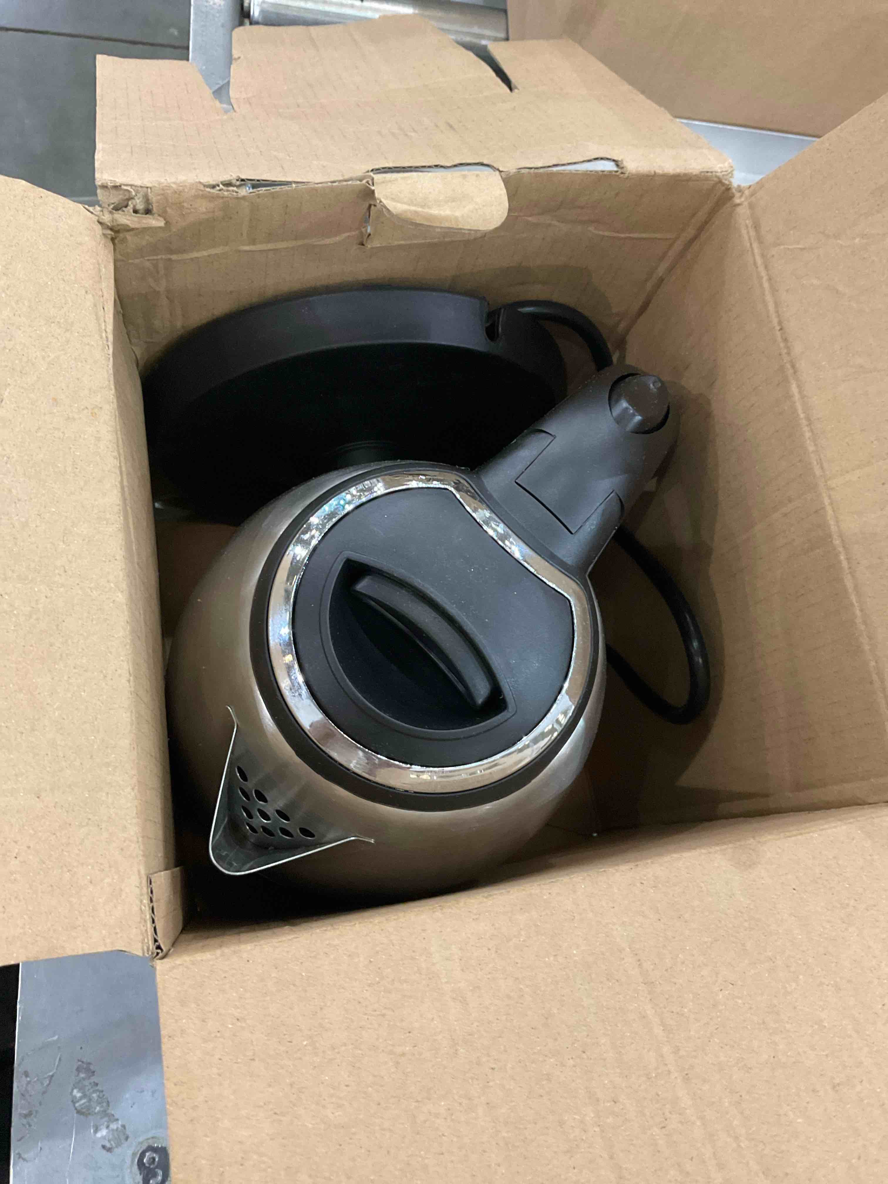 https://s3.amazonaws.com/lotting-images-prod/BargainHunt/EXS01129049_1706640612988.jpeg