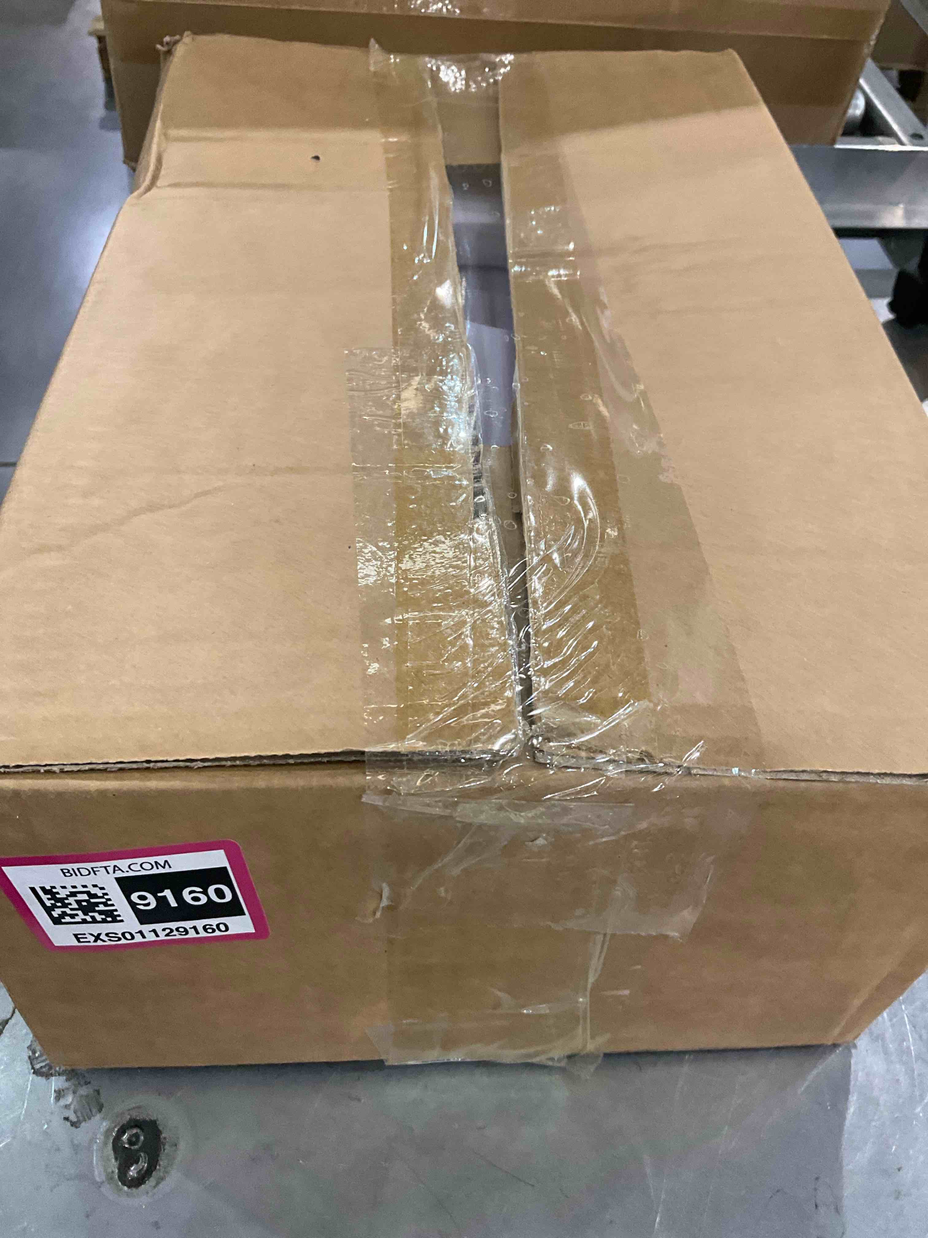 https://s3.amazonaws.com/lotting-images-prod/BargainHunt/EXS01129160_1706716147036.jpeg