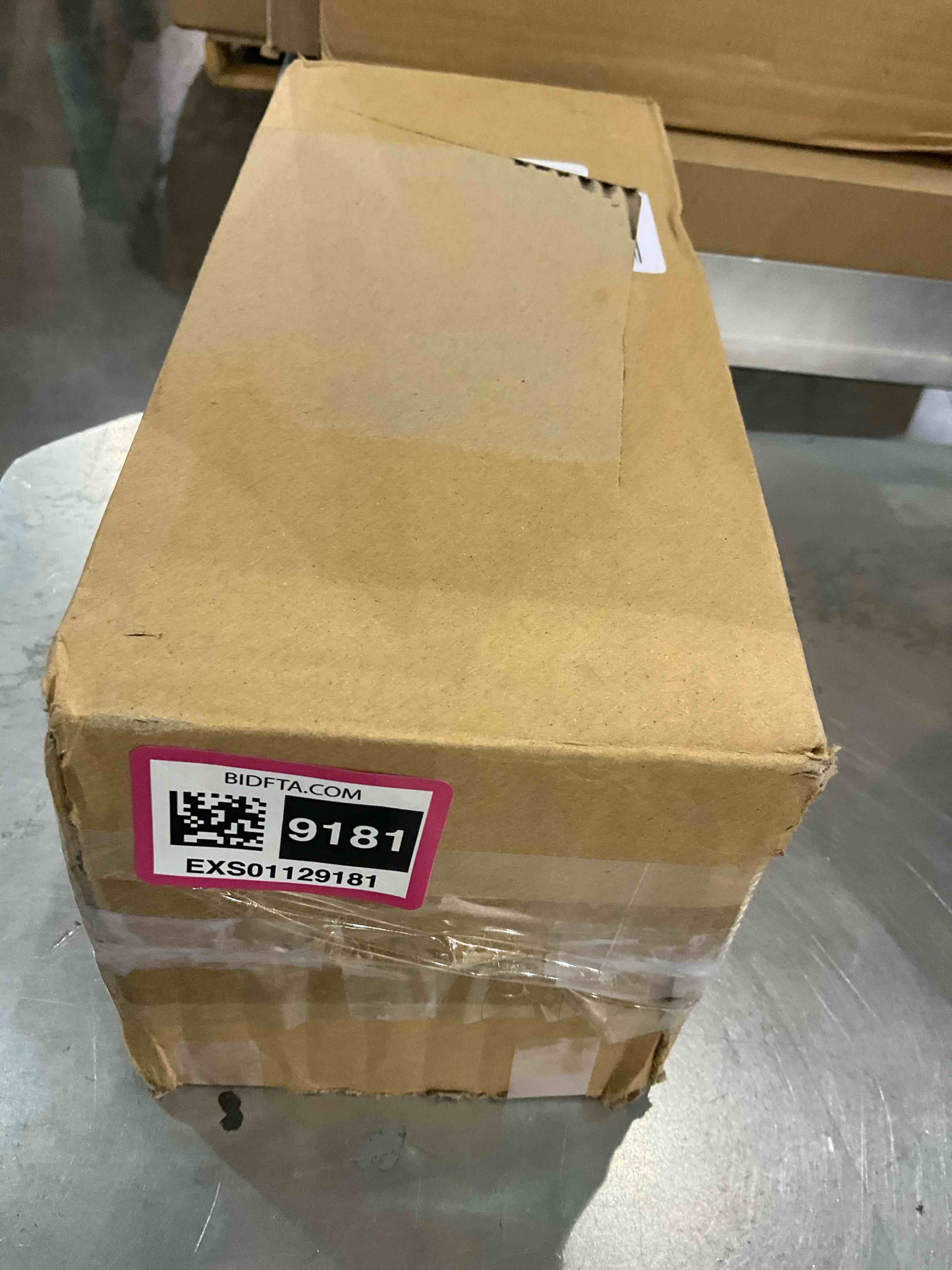 https://s3.amazonaws.com/lotting-images-prod/BargainHunt/EXS01129181_1706719039929.jpeg