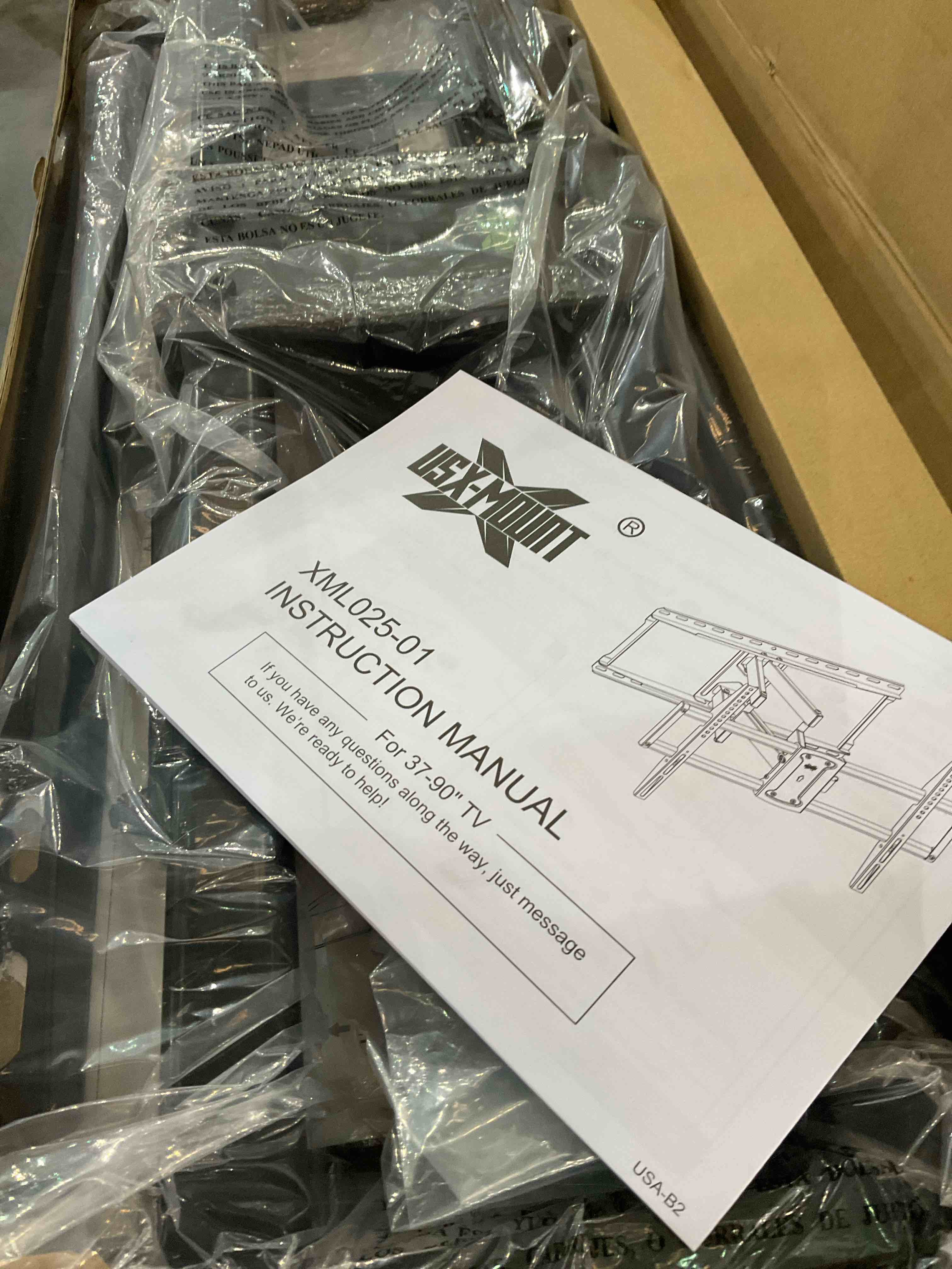 https://s3.amazonaws.com/lotting-images-prod/BargainHunt/EXS01129194_1706723083719.jpeg