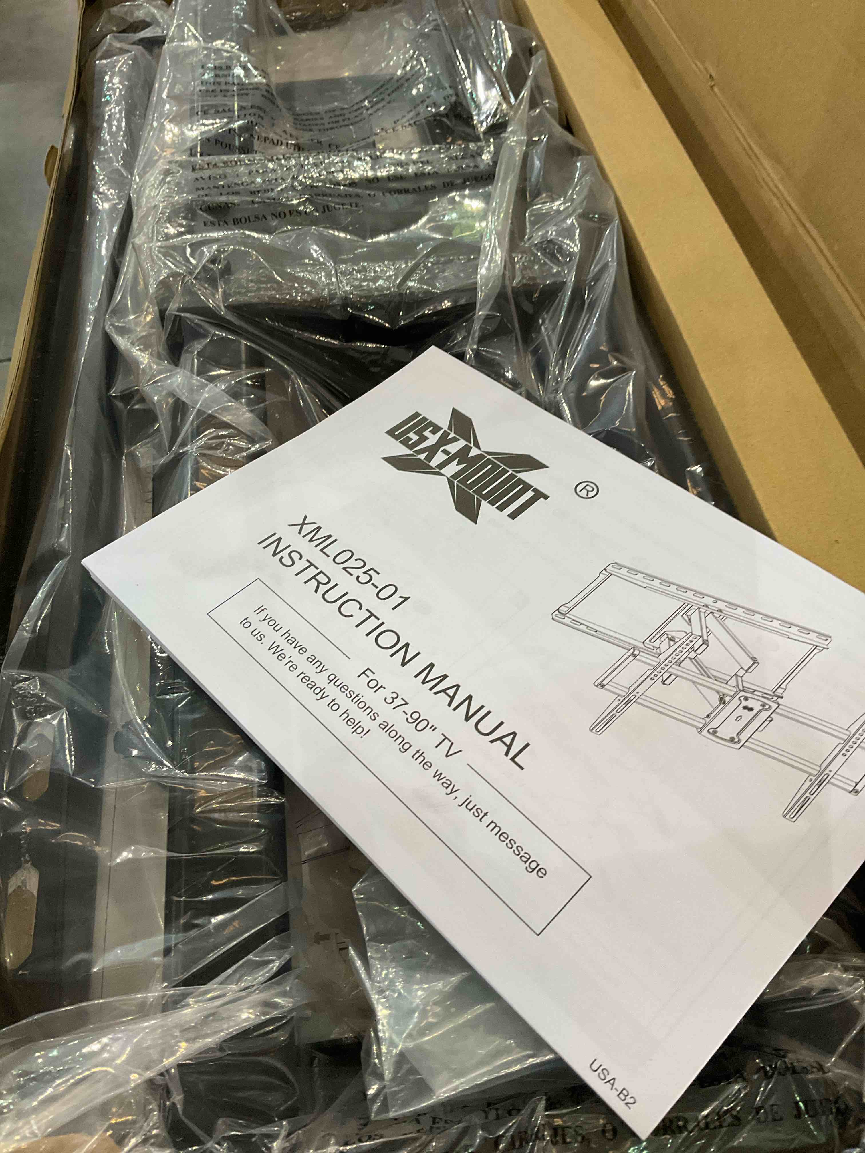https://s3.amazonaws.com/lotting-images-prod/BargainHunt/EXS01129194_1706723084715.jpeg