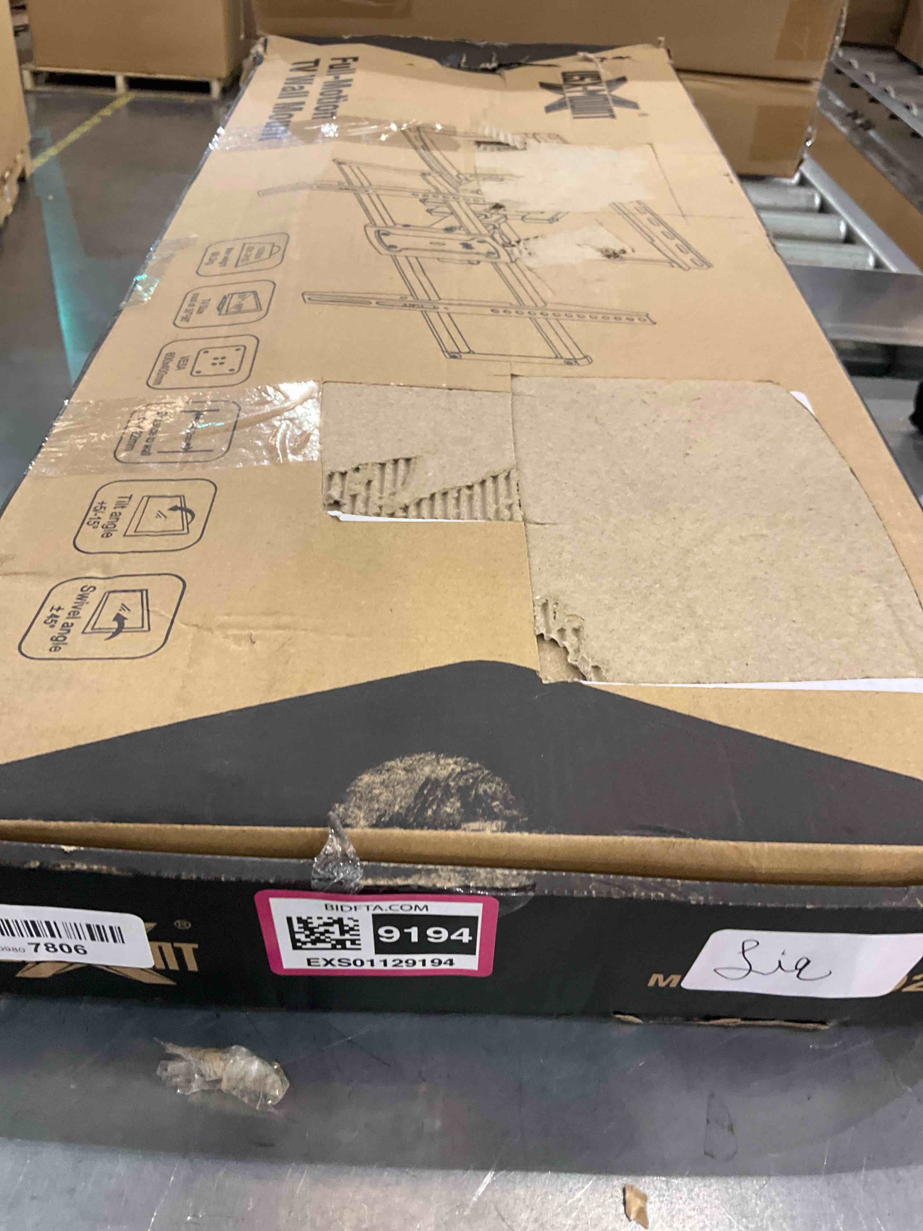 https://s3.amazonaws.com/lotting-images-prod/BargainHunt/EXS01129194_1706723202737.jpeg