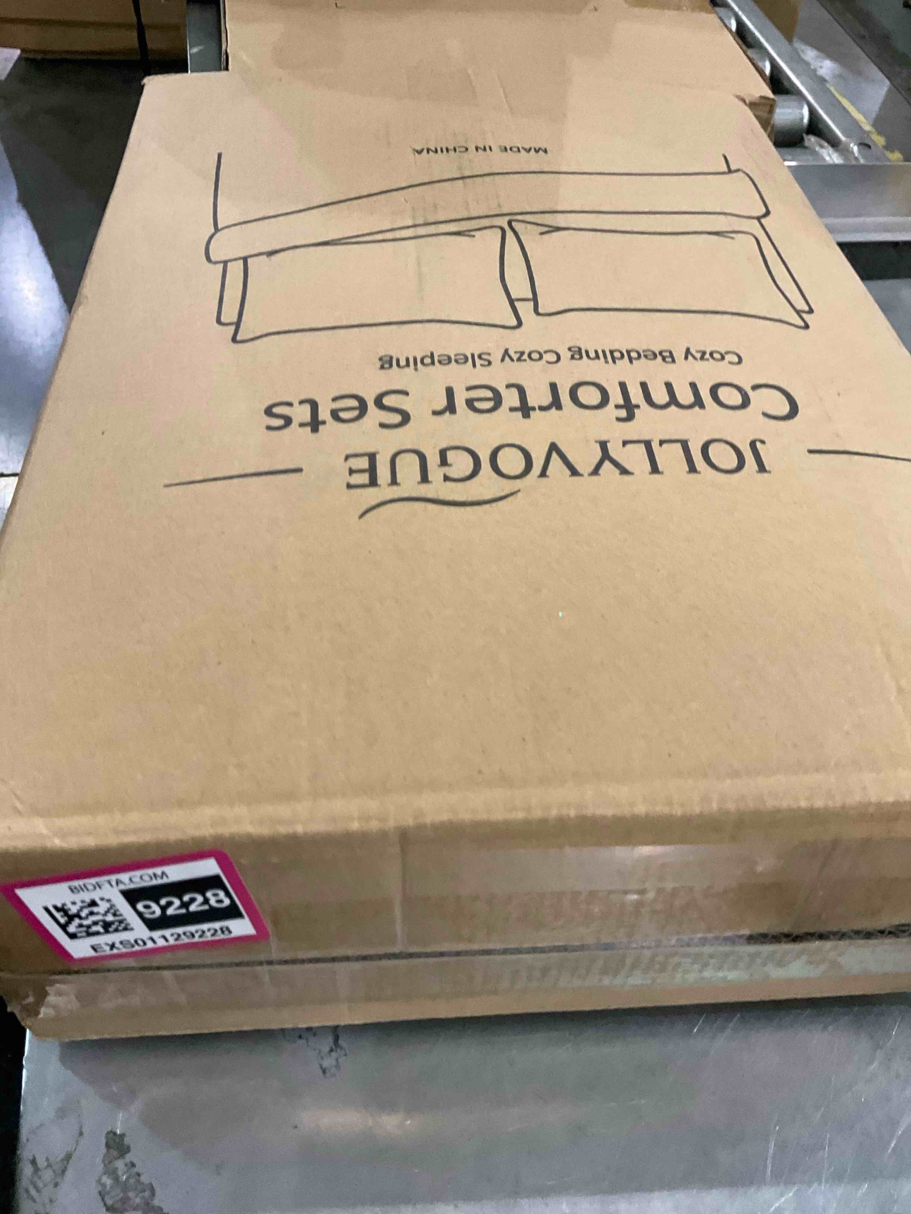https://s3.amazonaws.com/lotting-images-prod/BargainHunt/EXS01129228_1706726109941.jpeg