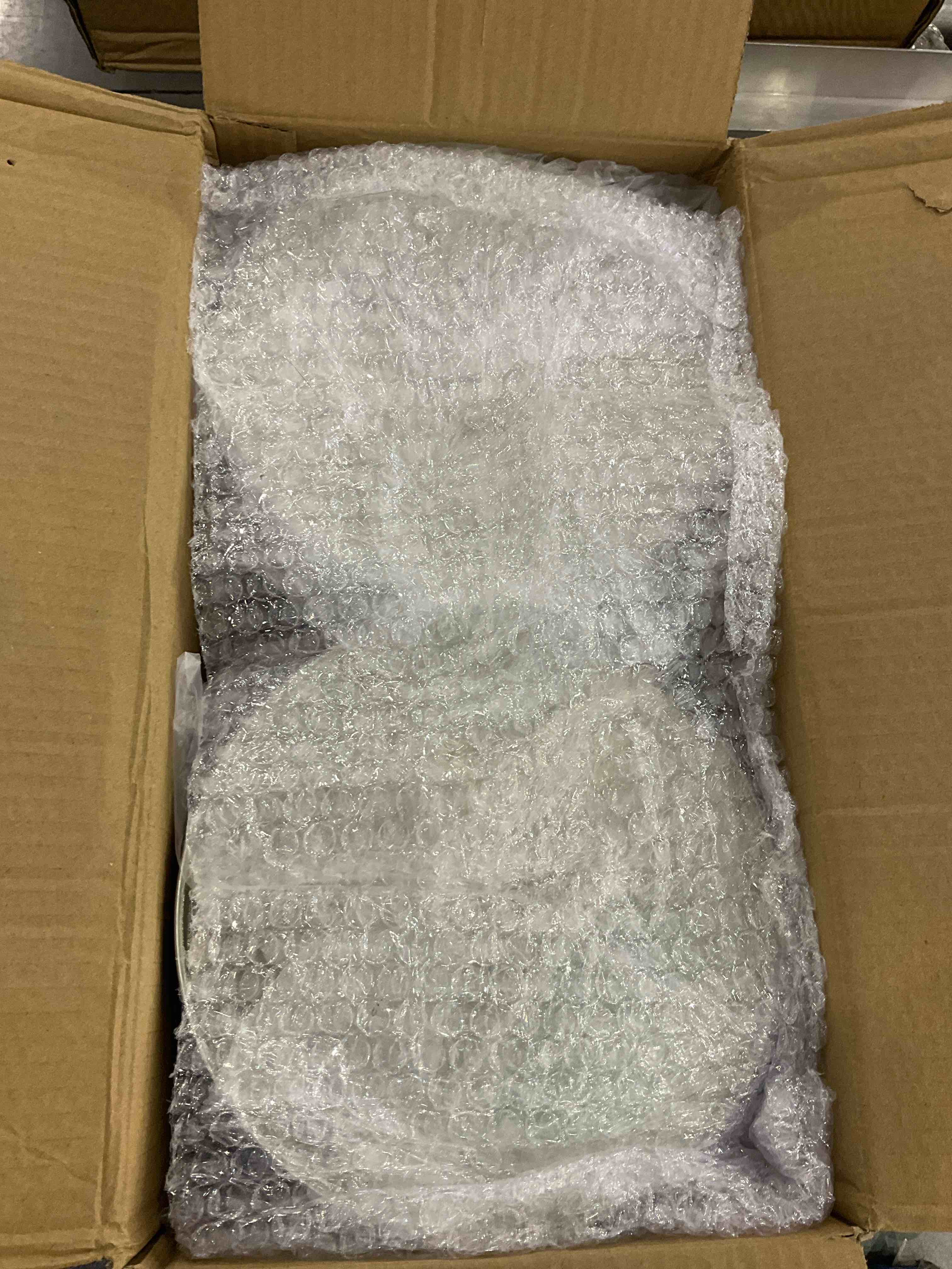 https://s3.amazonaws.com/lotting-images-prod/BargainHunt/EXS01129292_1706790994043.jpeg