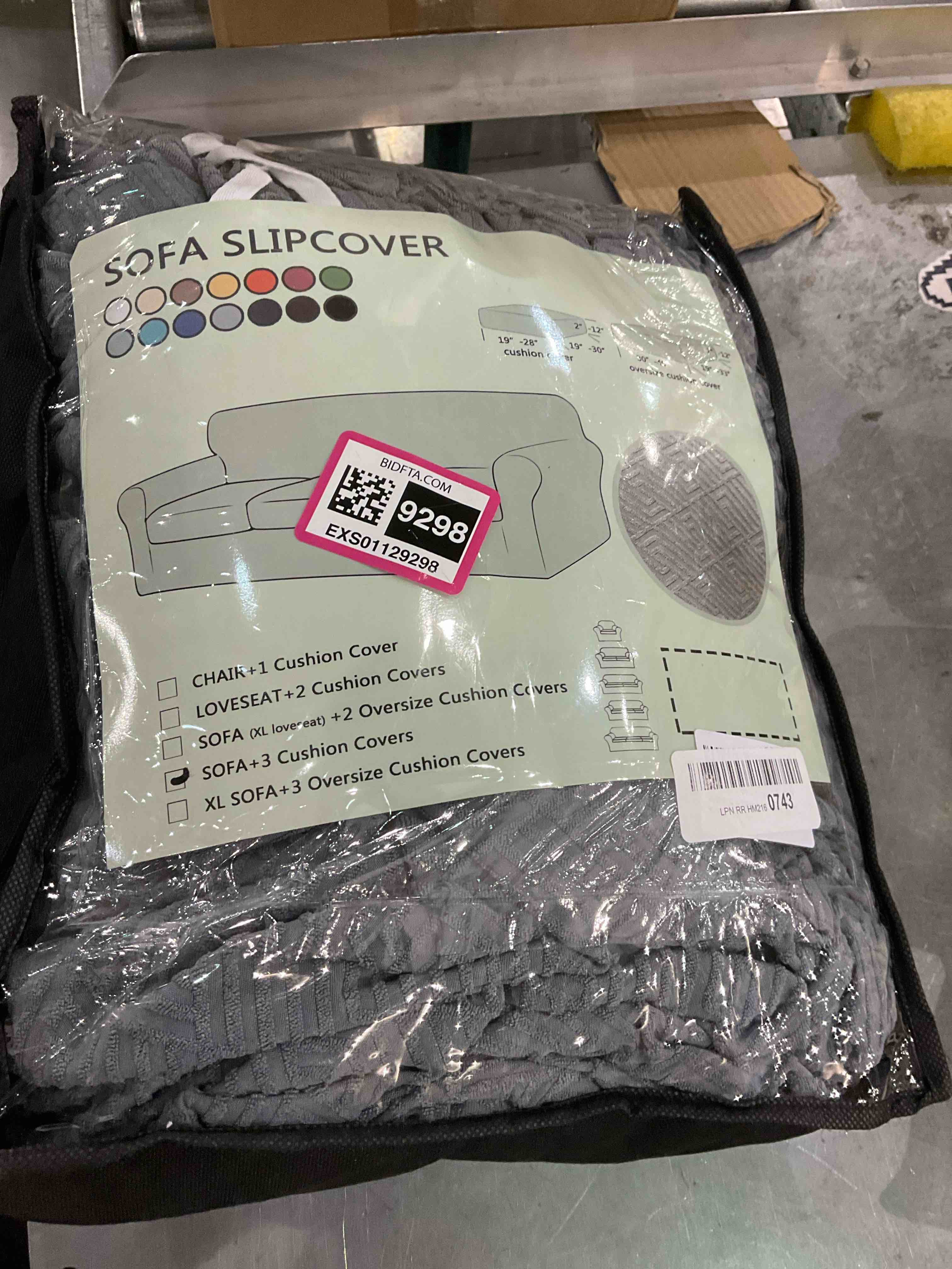 https://s3.amazonaws.com/lotting-images-prod/BargainHunt/EXS01129298_1706791430121.jpeg