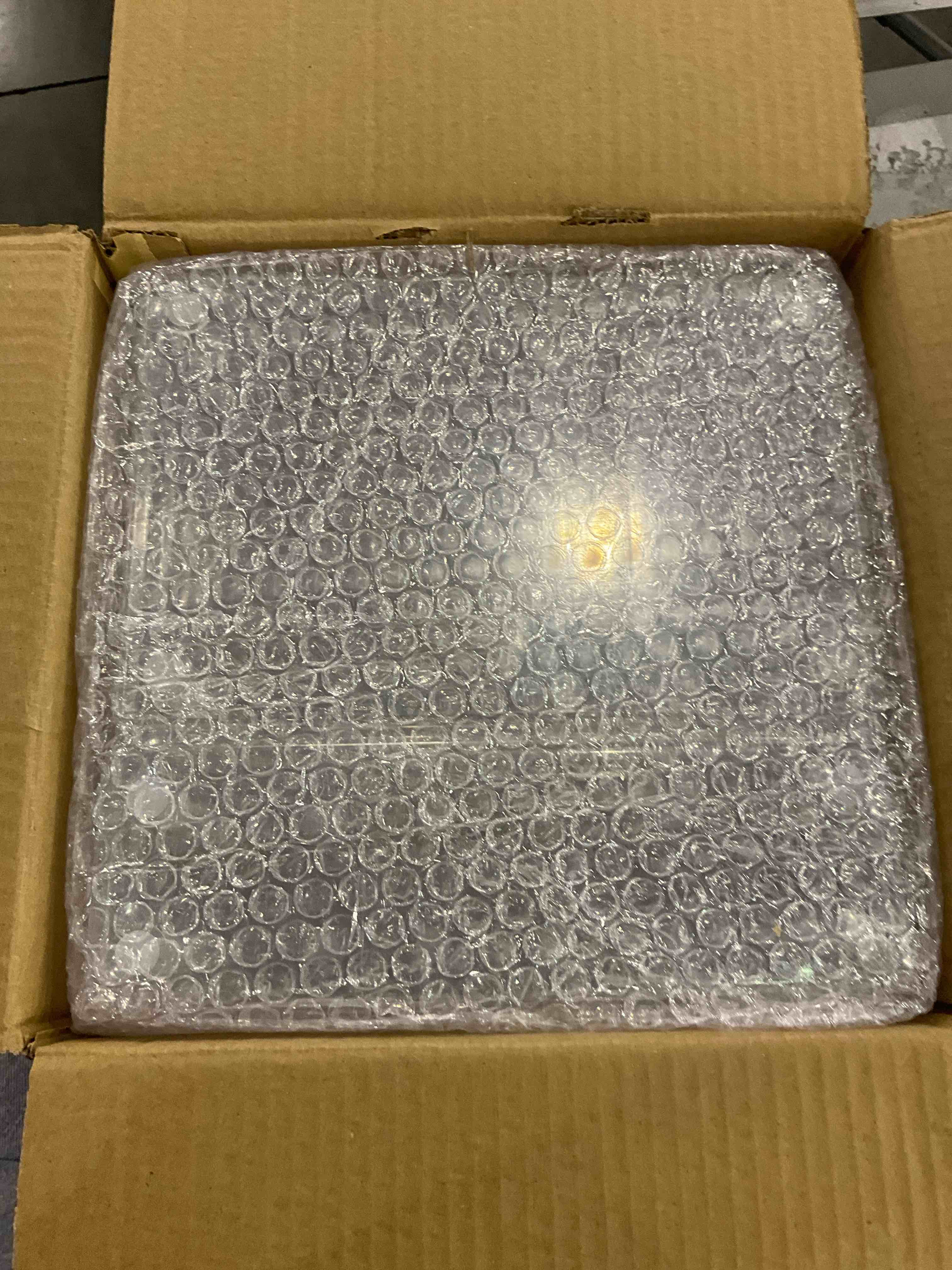 https://s3.amazonaws.com/lotting-images-prod/BargainHunt/EXS01129300_1706791620006.jpeg