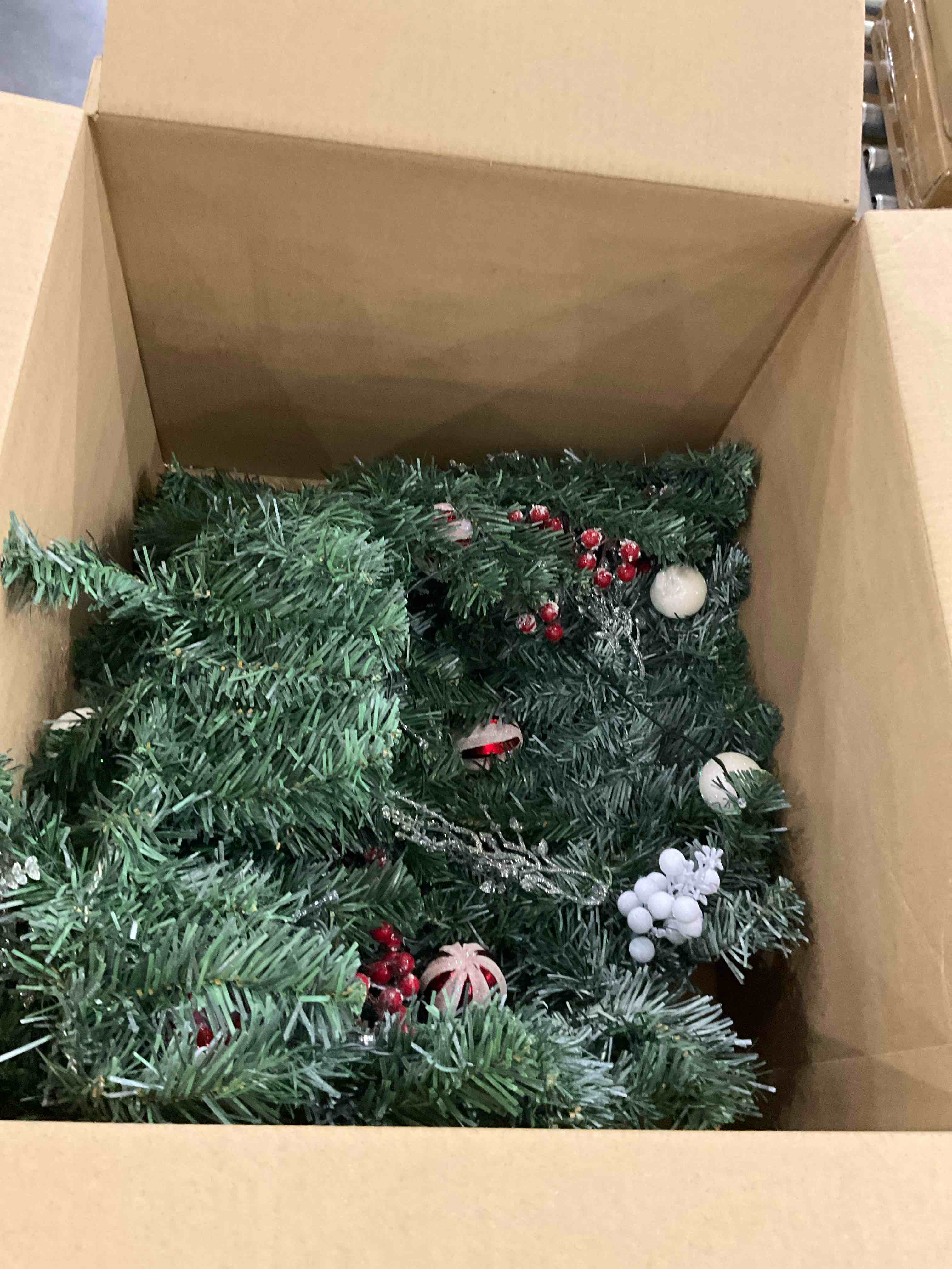 https://s3.amazonaws.com/lotting-images-prod/BargainHunt/EXS01129358_1706797878948.jpeg