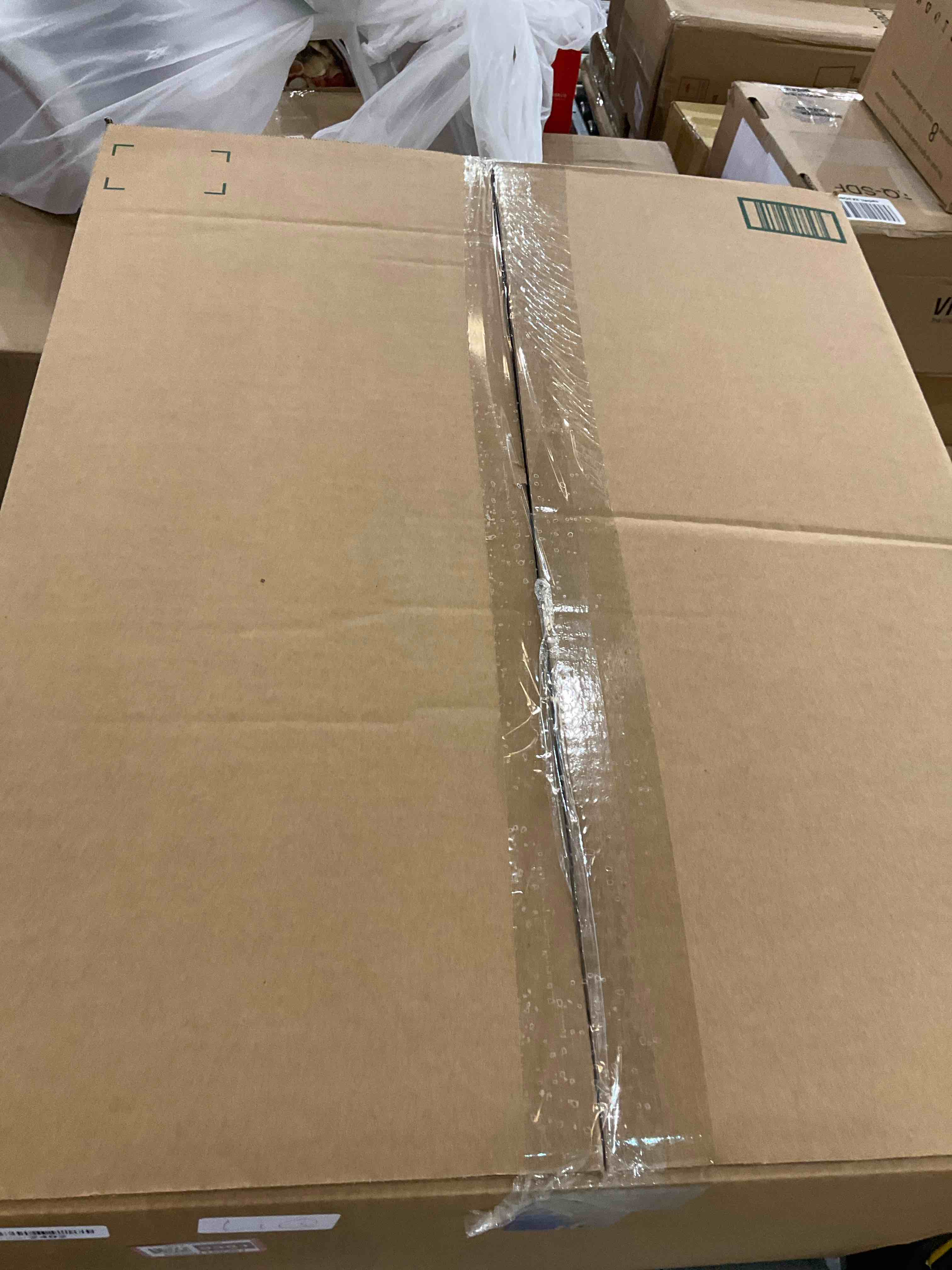 https://s3.amazonaws.com/lotting-images-prod/BargainHunt/EXS01129381_1706800590352.jpeg