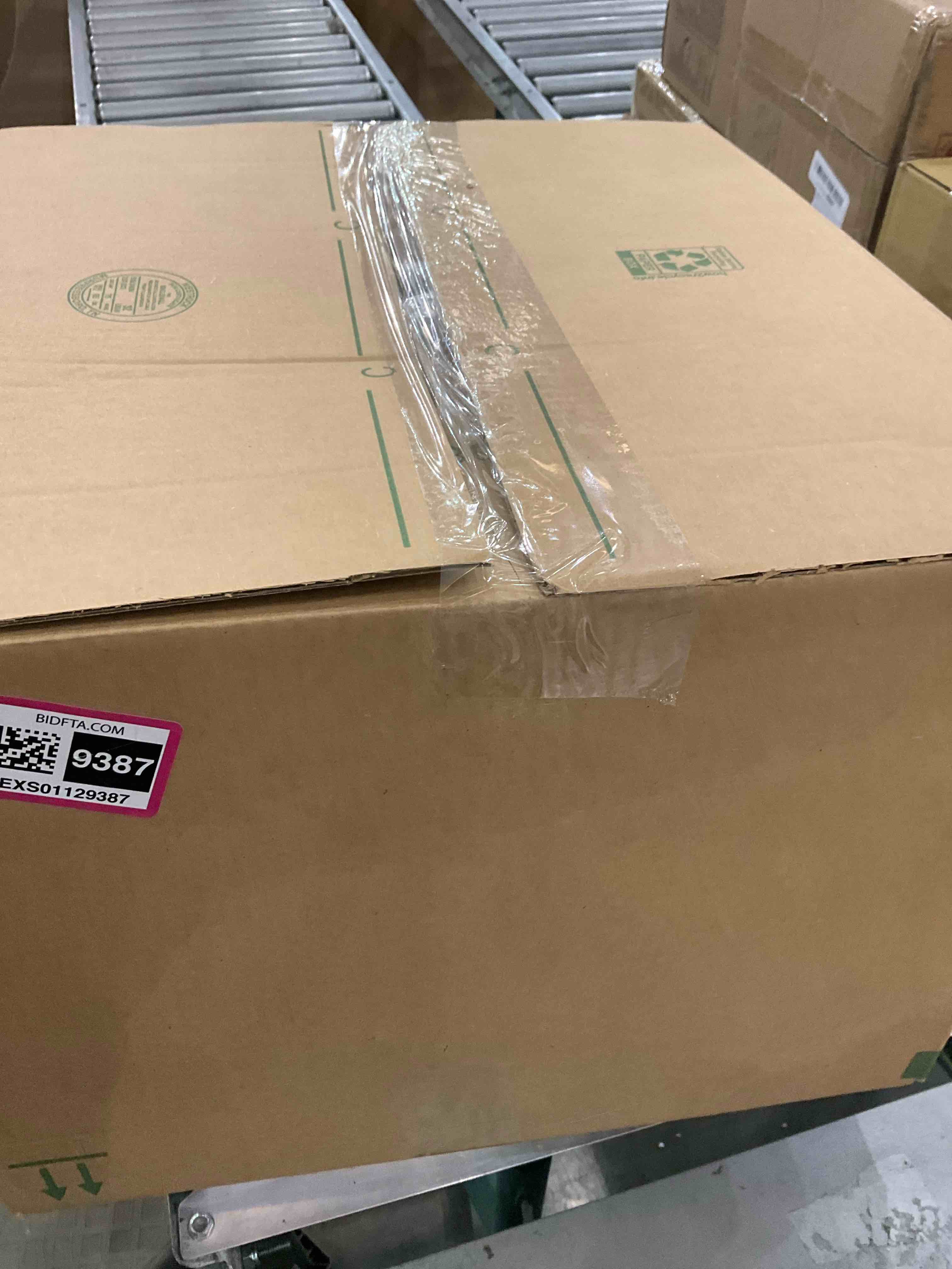 https://s3.amazonaws.com/lotting-images-prod/BargainHunt/EXS01129387_1706800994328.jpeg