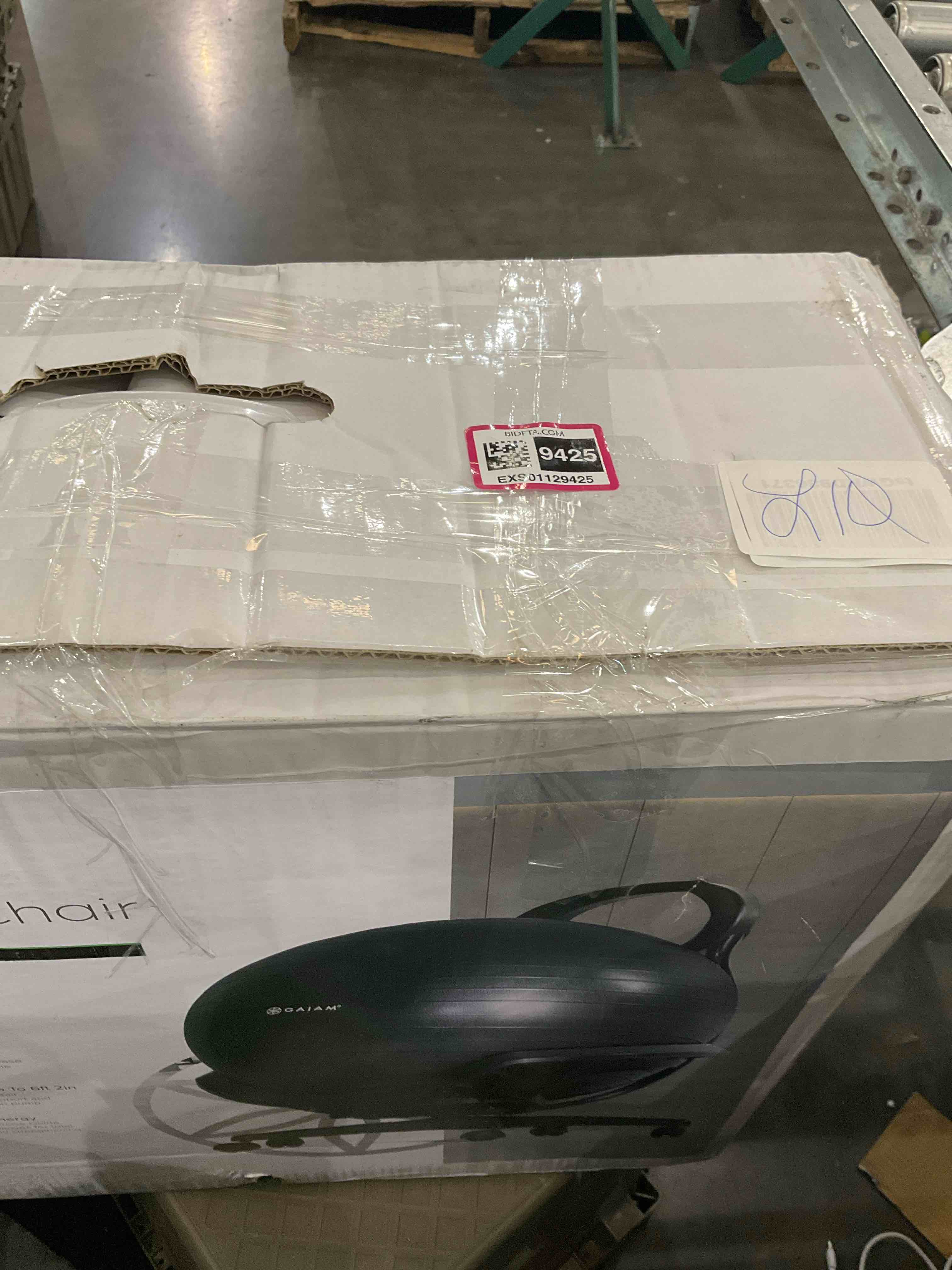 https://s3.amazonaws.com/lotting-images-prod/BargainHunt/EXS01129425_1706809133814.jpeg