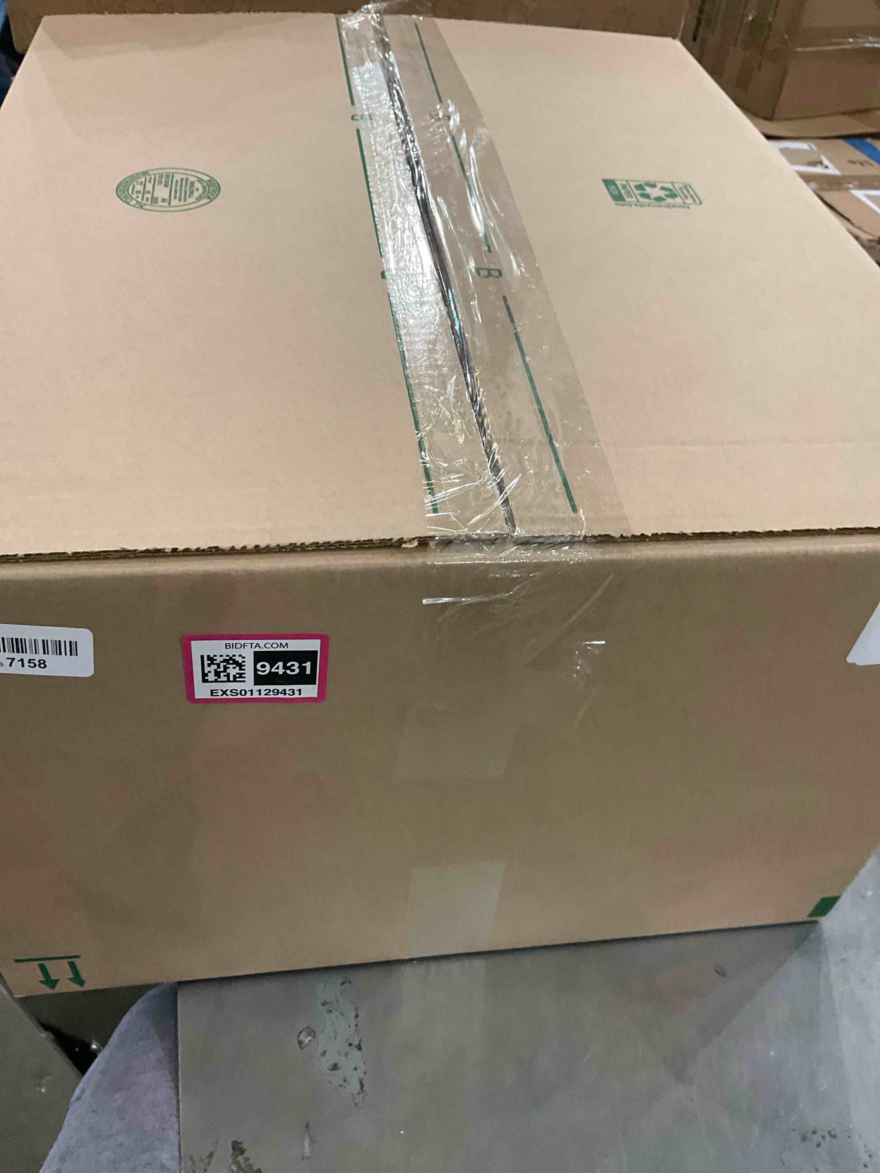 https://s3.amazonaws.com/lotting-images-prod/BargainHunt/EXS01129431_1706810353764.jpeg