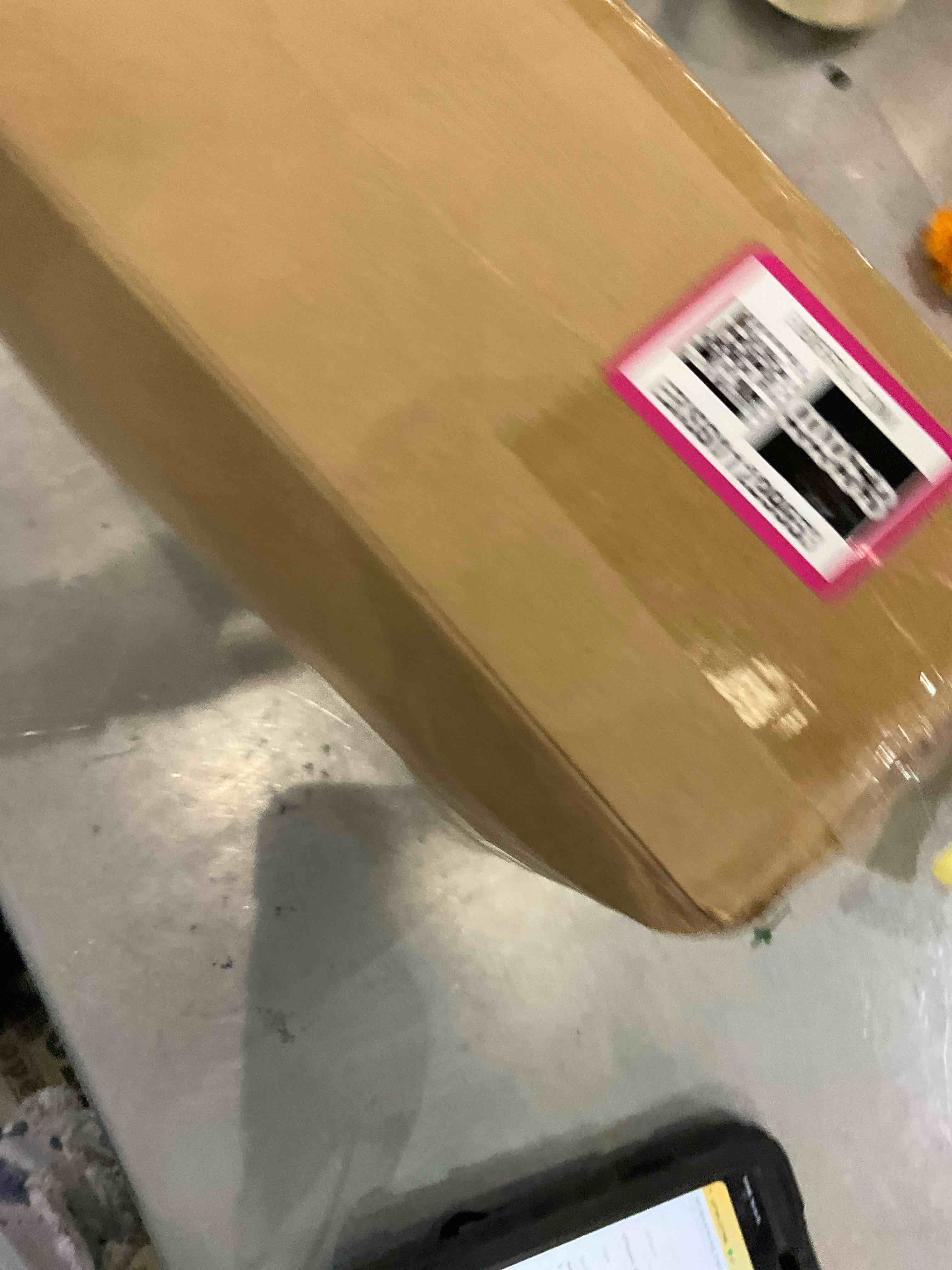 https://s3.amazonaws.com/lotting-images-prod/BargainHunt/EXS01129953_1706626655738.jpeg