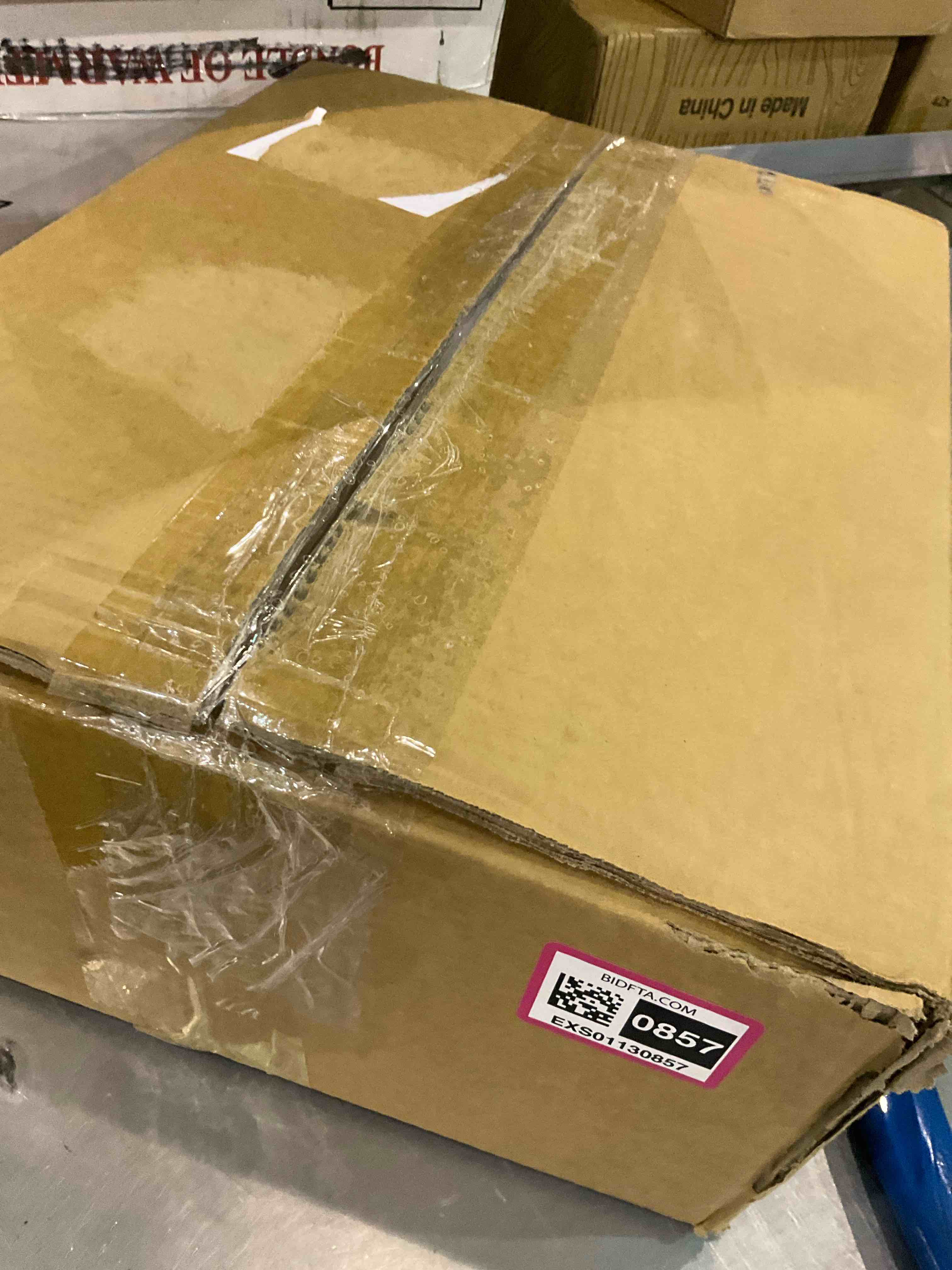https://s3.amazonaws.com/lotting-images-prod/BargainHunt/EXS01130857_1707222027862.jpeg