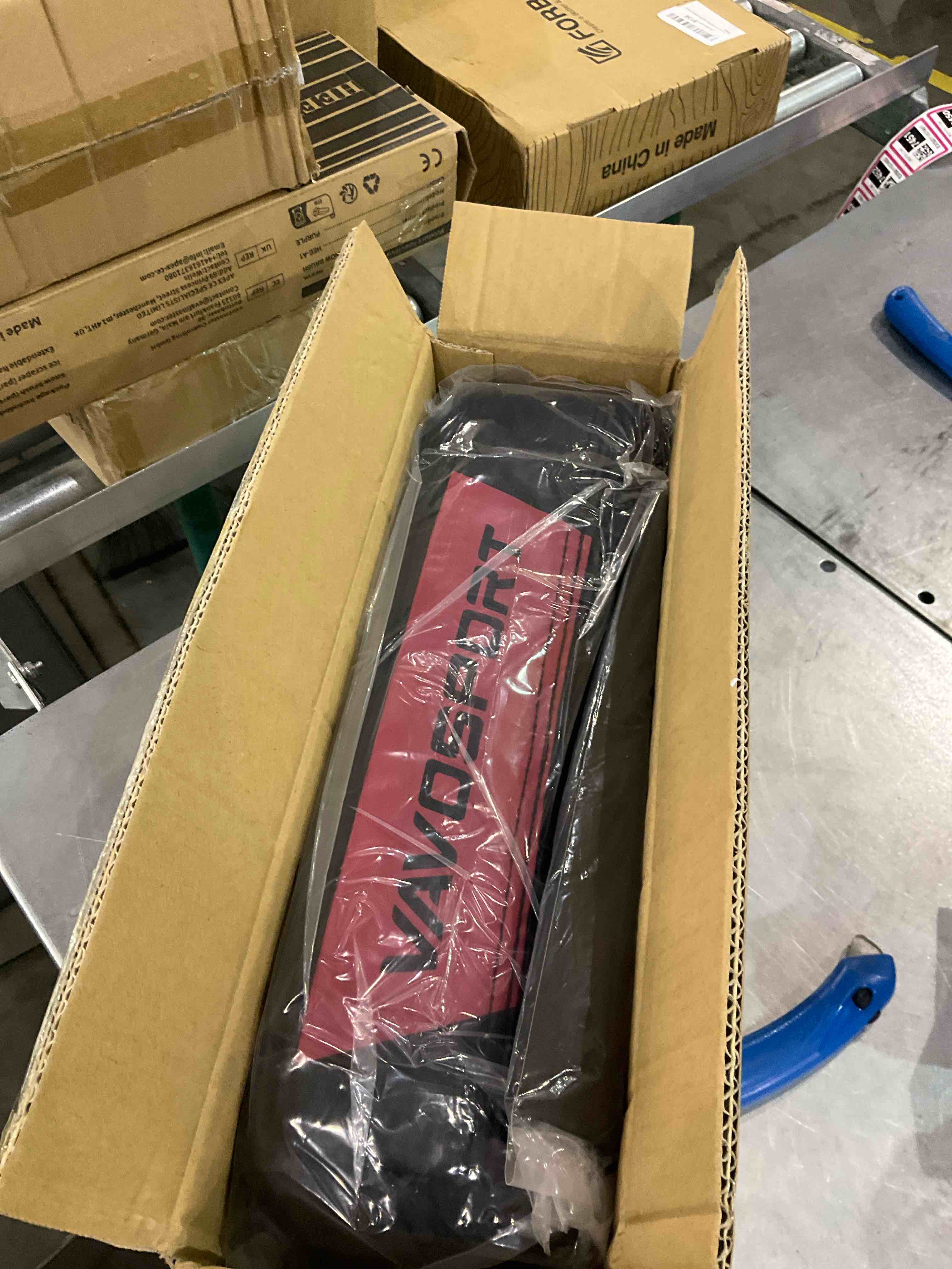 https://s3.amazonaws.com/lotting-images-prod/BargainHunt/EXS01130861_1707222356830.jpeg