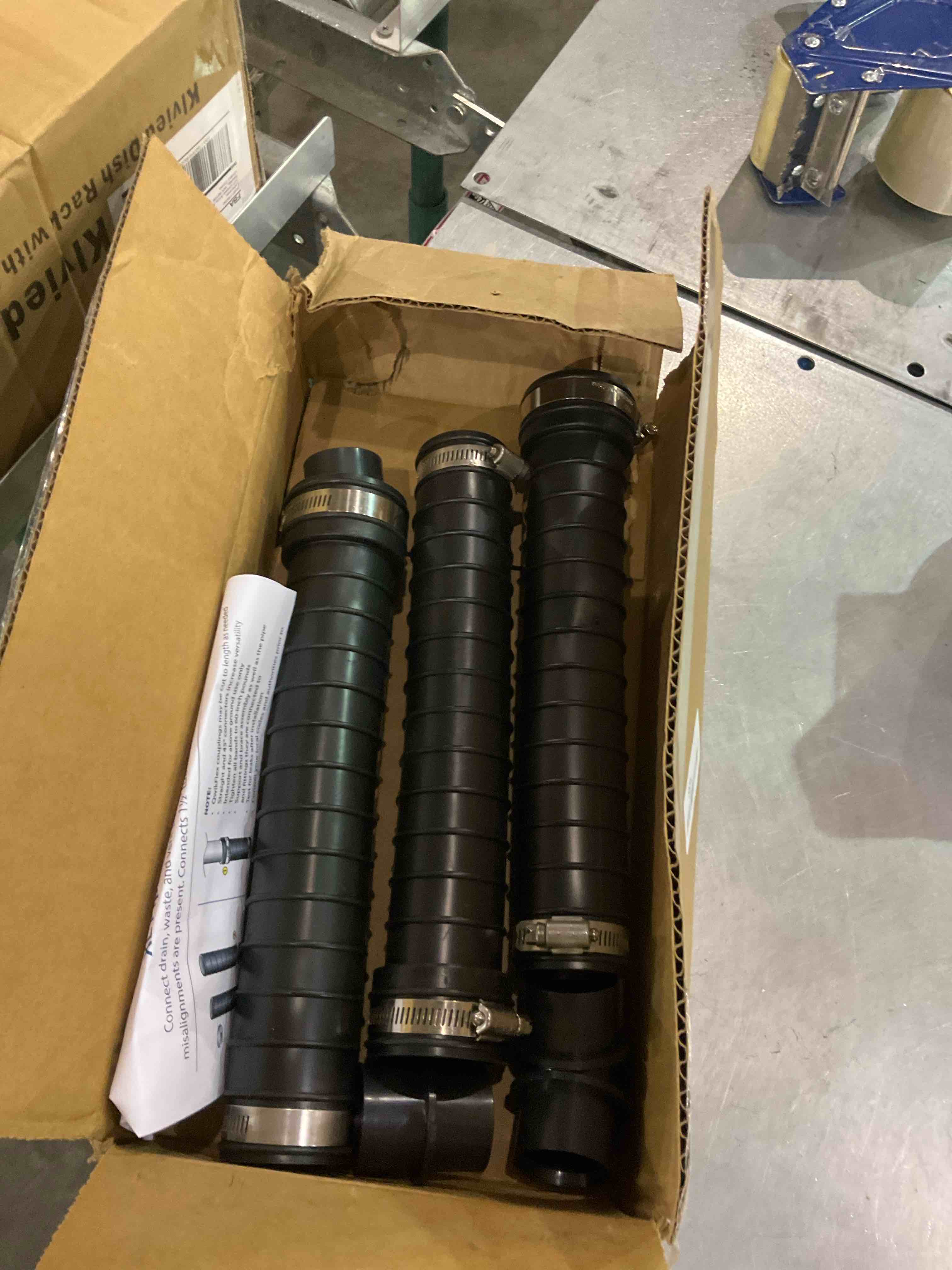 https://s3.amazonaws.com/lotting-images-prod/BargainHunt/EXS01130866_1707223162903.jpeg