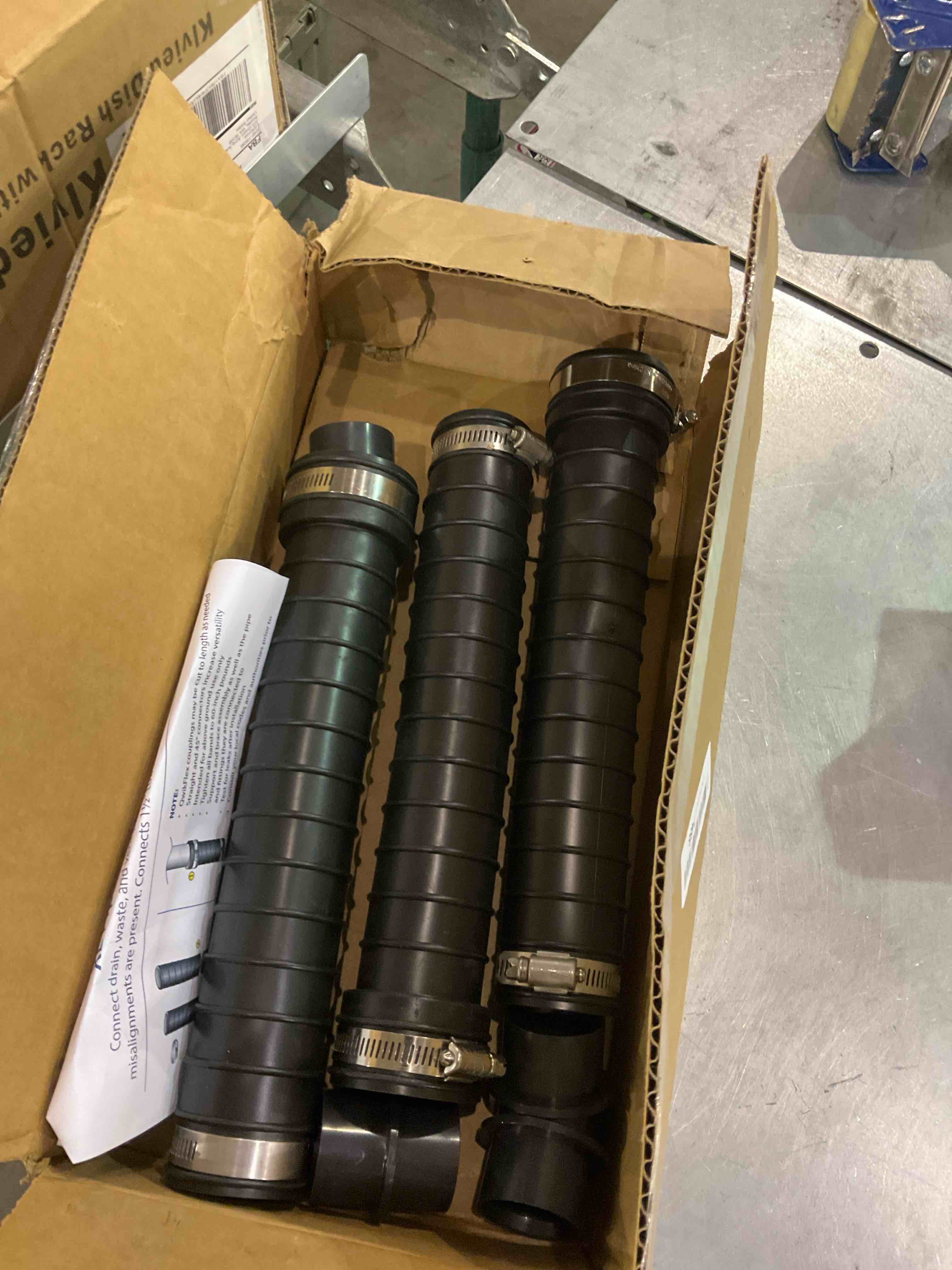 https://s3.amazonaws.com/lotting-images-prod/BargainHunt/EXS01130866_1707223166397.jpeg