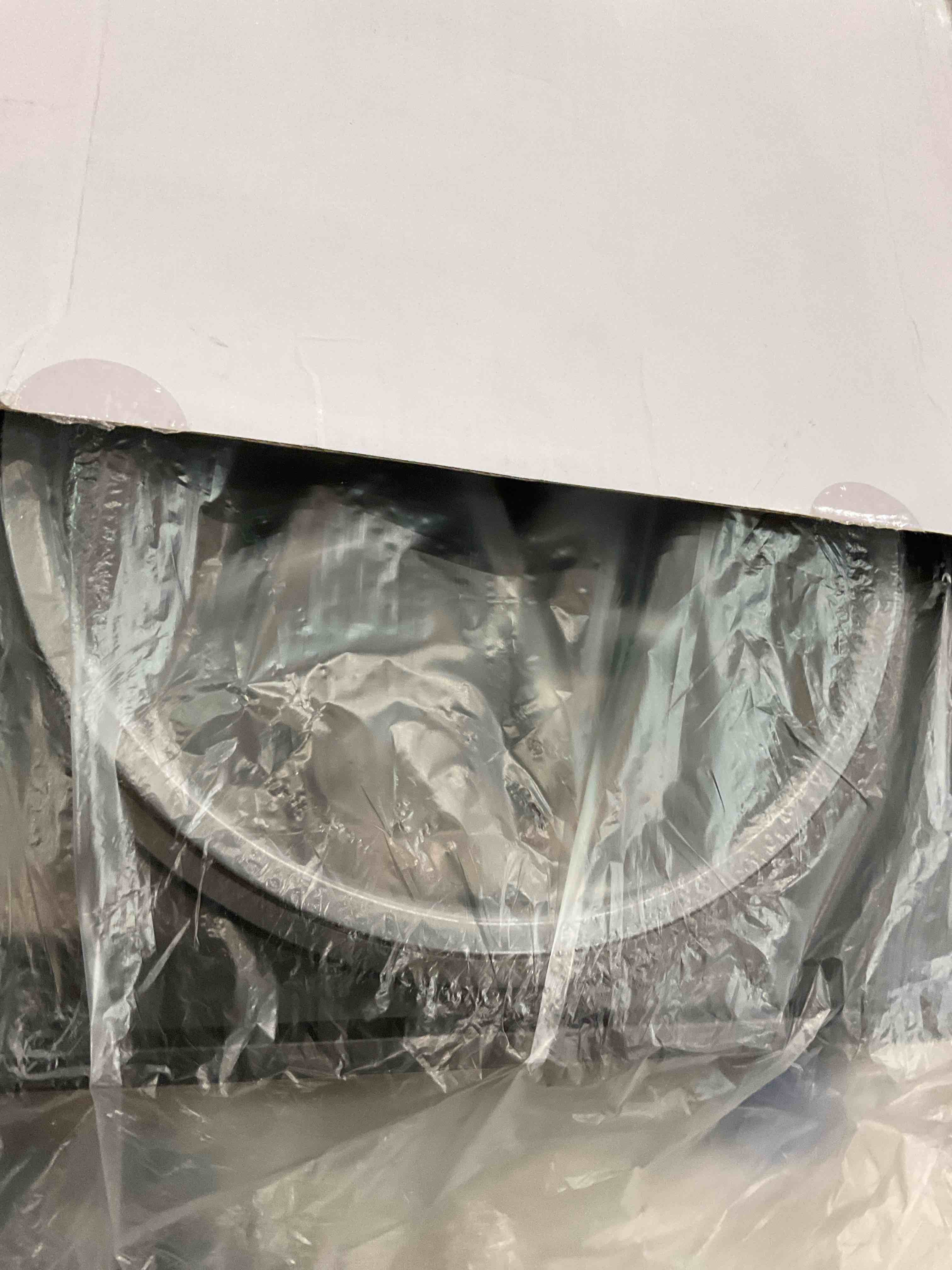 https://s3.amazonaws.com/lotting-images-prod/BargainHunt/EXS01131204_1706626224019.jpeg