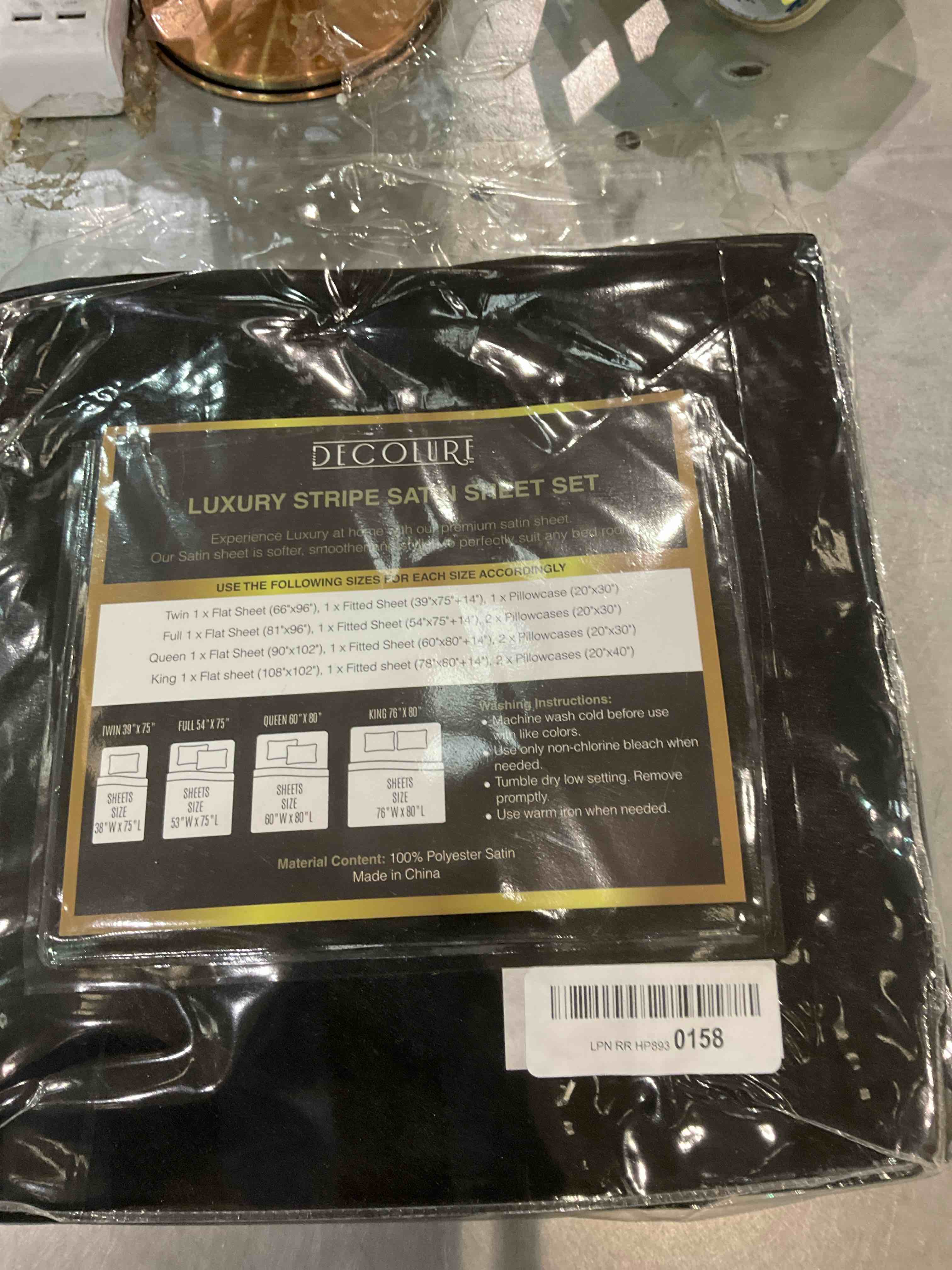 https://s3.amazonaws.com/lotting-images-prod/BargainHunt/EXS01131421_1706716630008.jpeg