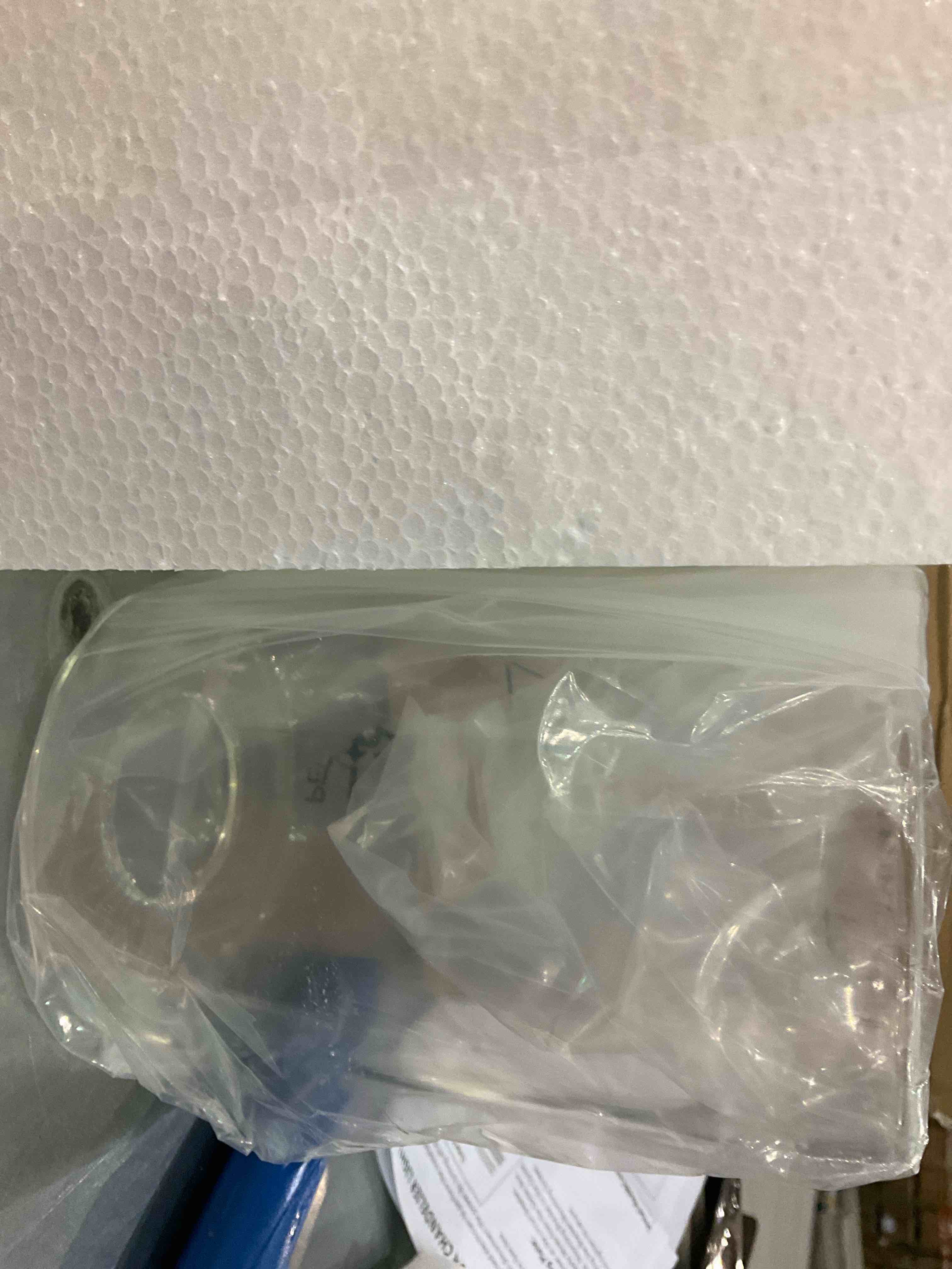 https://s3.amazonaws.com/lotting-images-prod/BargainHunt/EXS01131912_1710158969770.jpeg