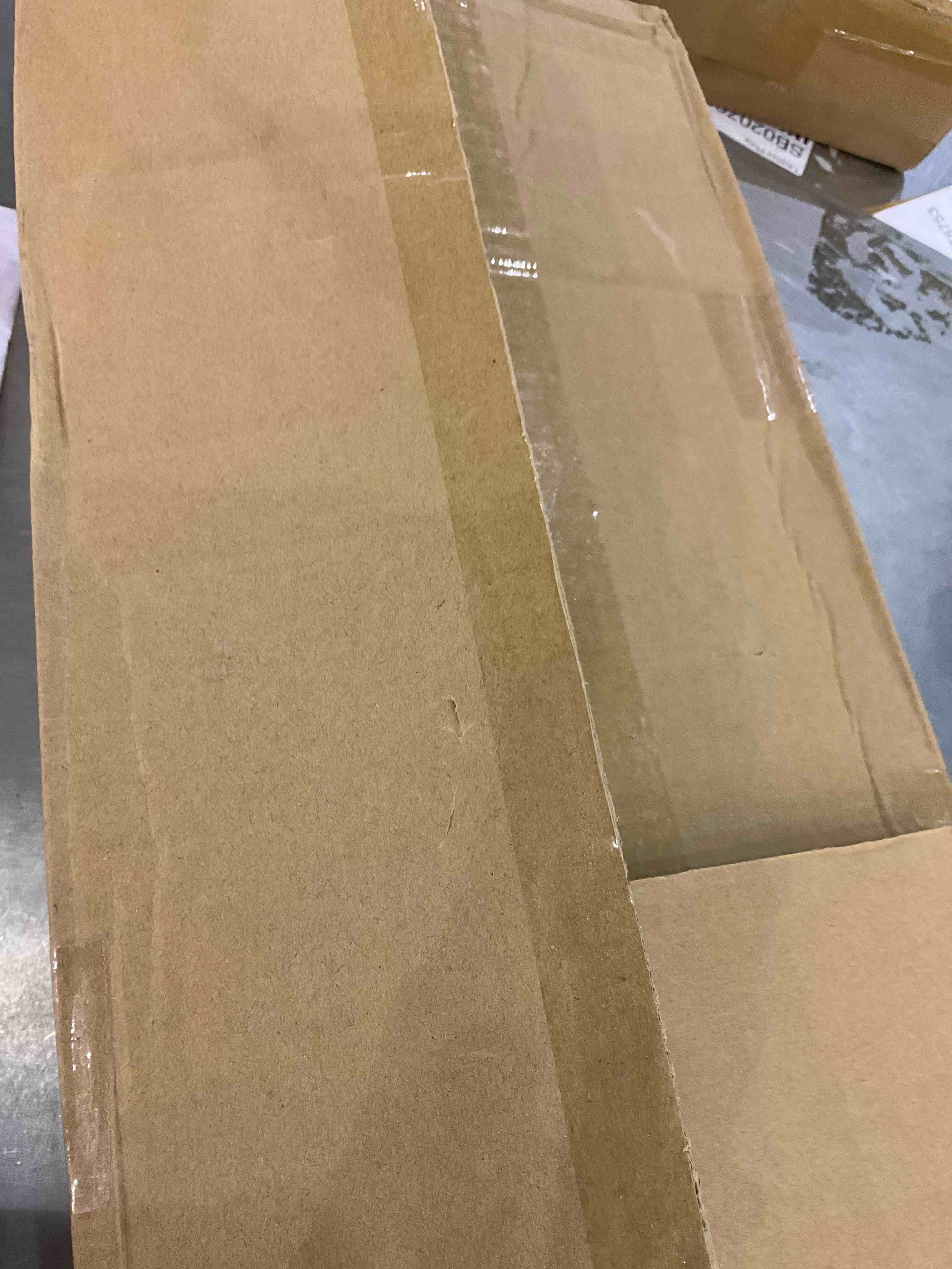 https://s3.amazonaws.com/lotting-images-prod/BargainHunt/EXS01131918_1710160029286.jpeg