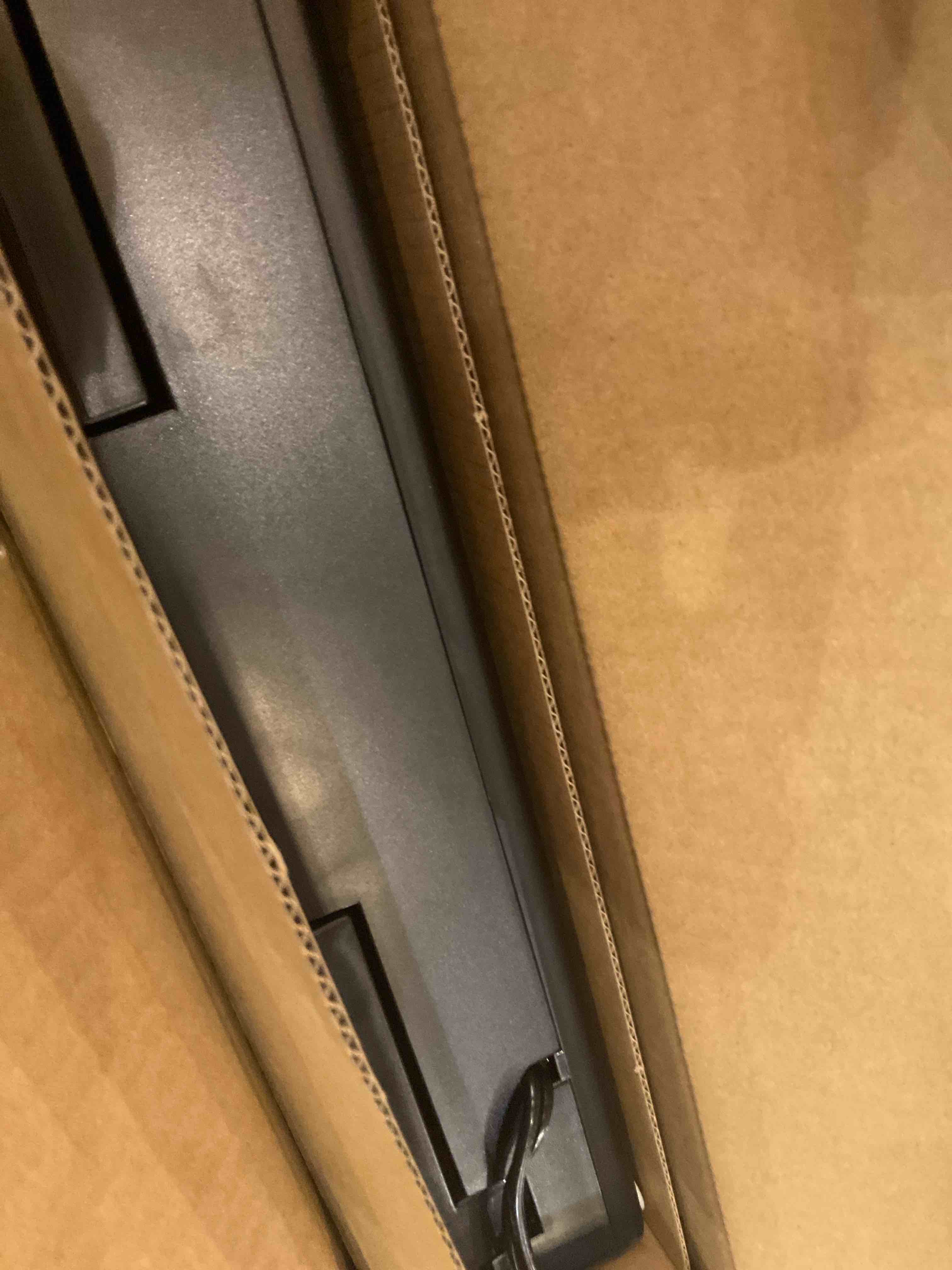 https://s3.amazonaws.com/lotting-images-prod/BargainHunt/EXS01133007_1715347934483.jpeg