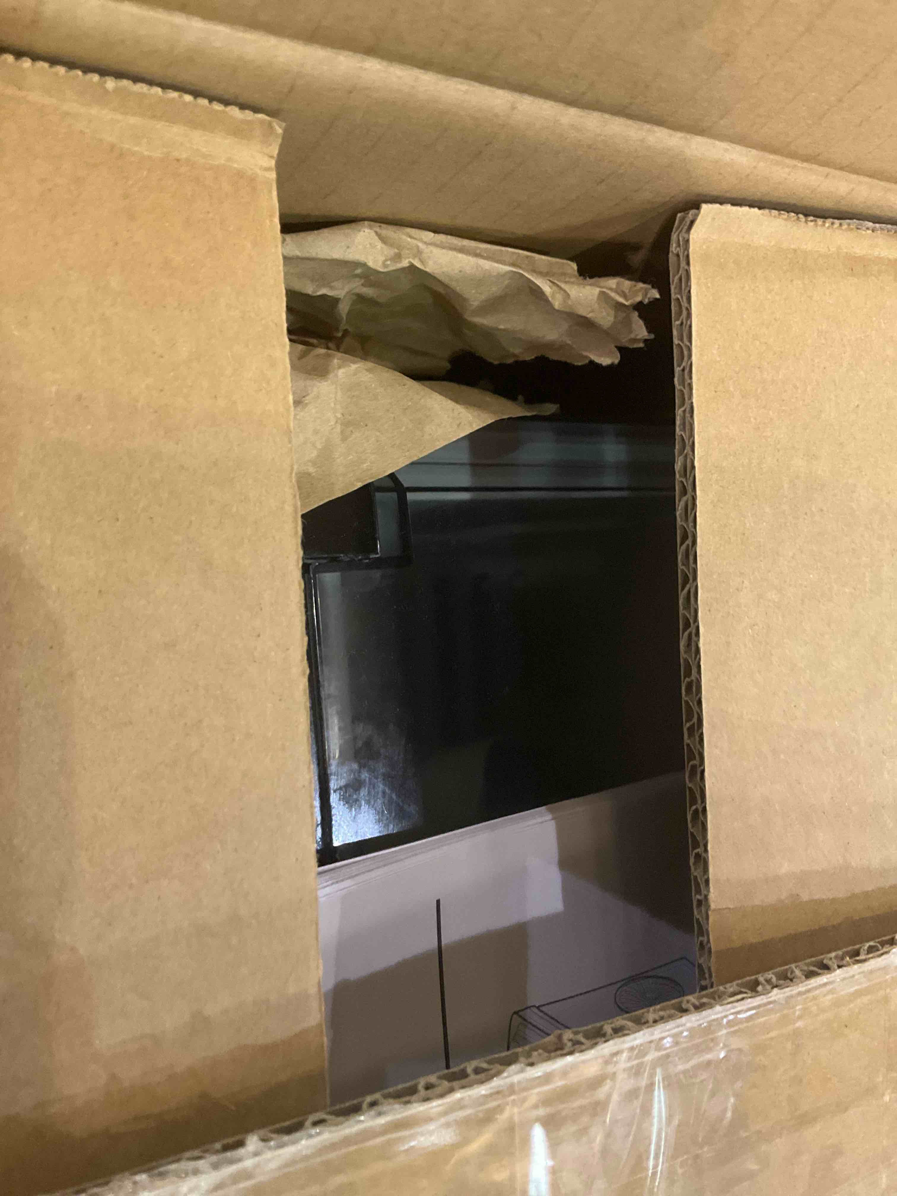 https://s3.amazonaws.com/lotting-images-prod/BargainHunt/EXS01133372_1716209013842.jpeg