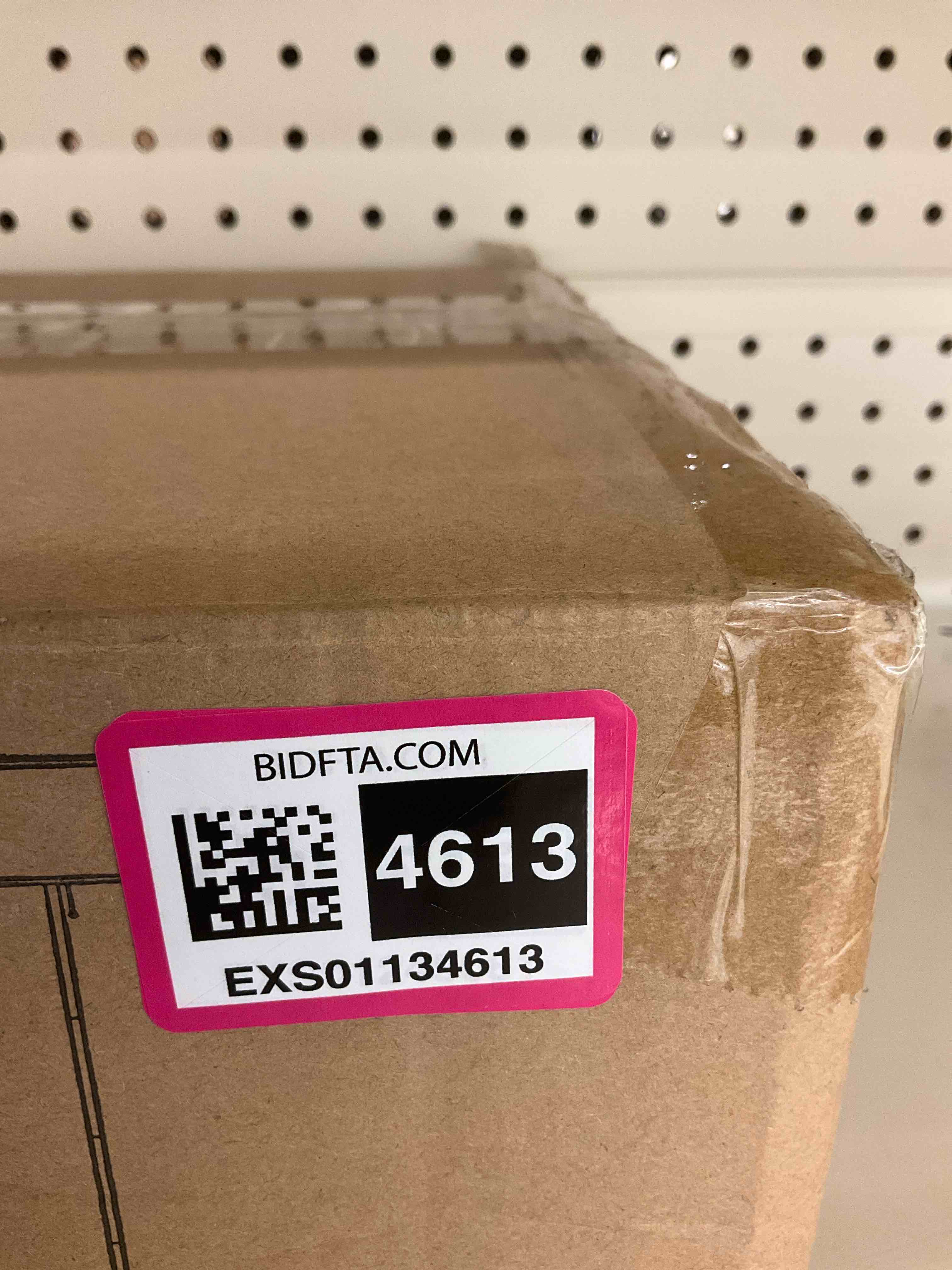 https://s3.amazonaws.com/lotting-images-prod/BargainHunt/EXS01134613_1714138547312.jpeg