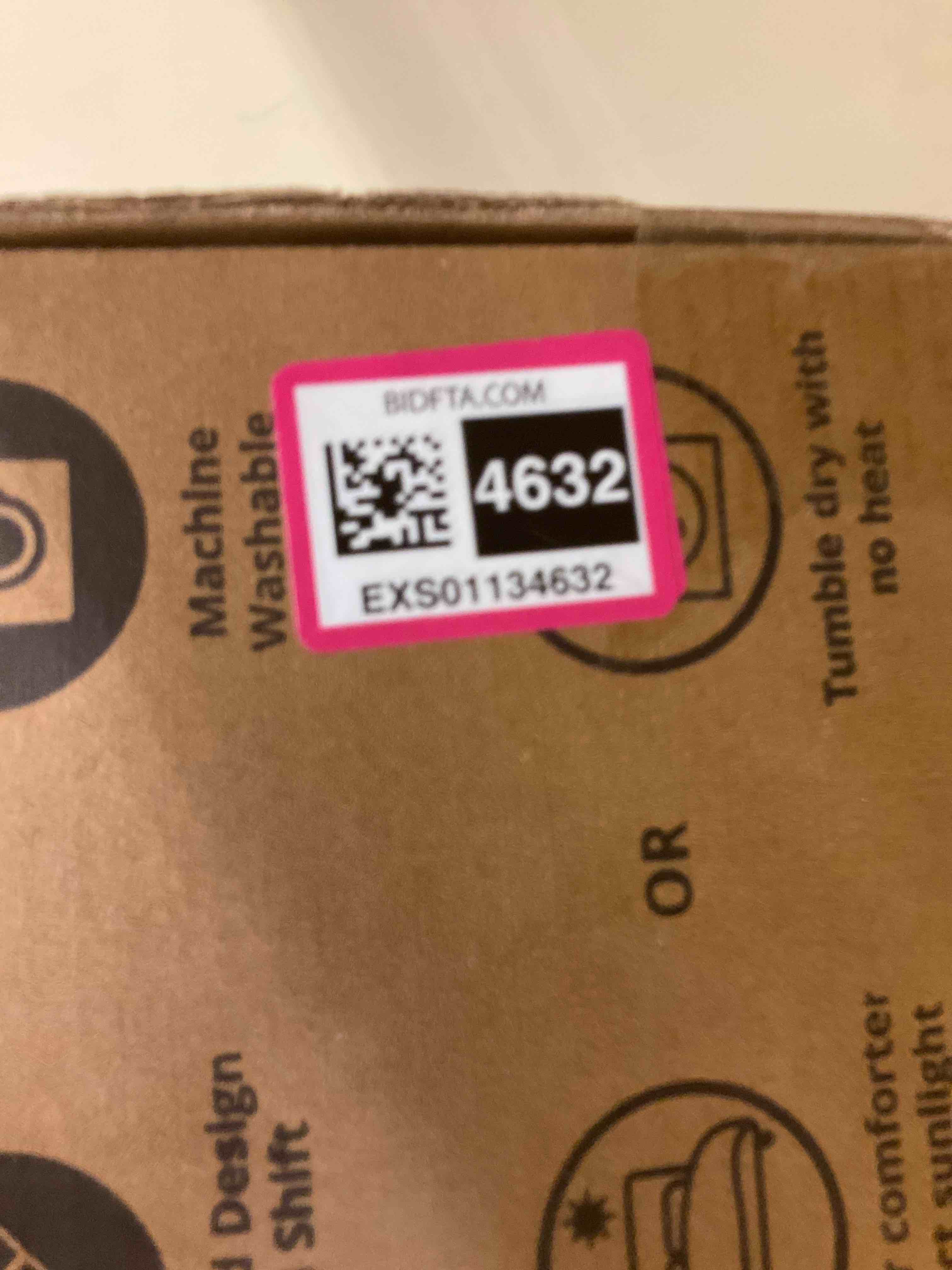 https://s3.amazonaws.com/lotting-images-prod/BargainHunt/EXS01134632_1714142114918.jpeg