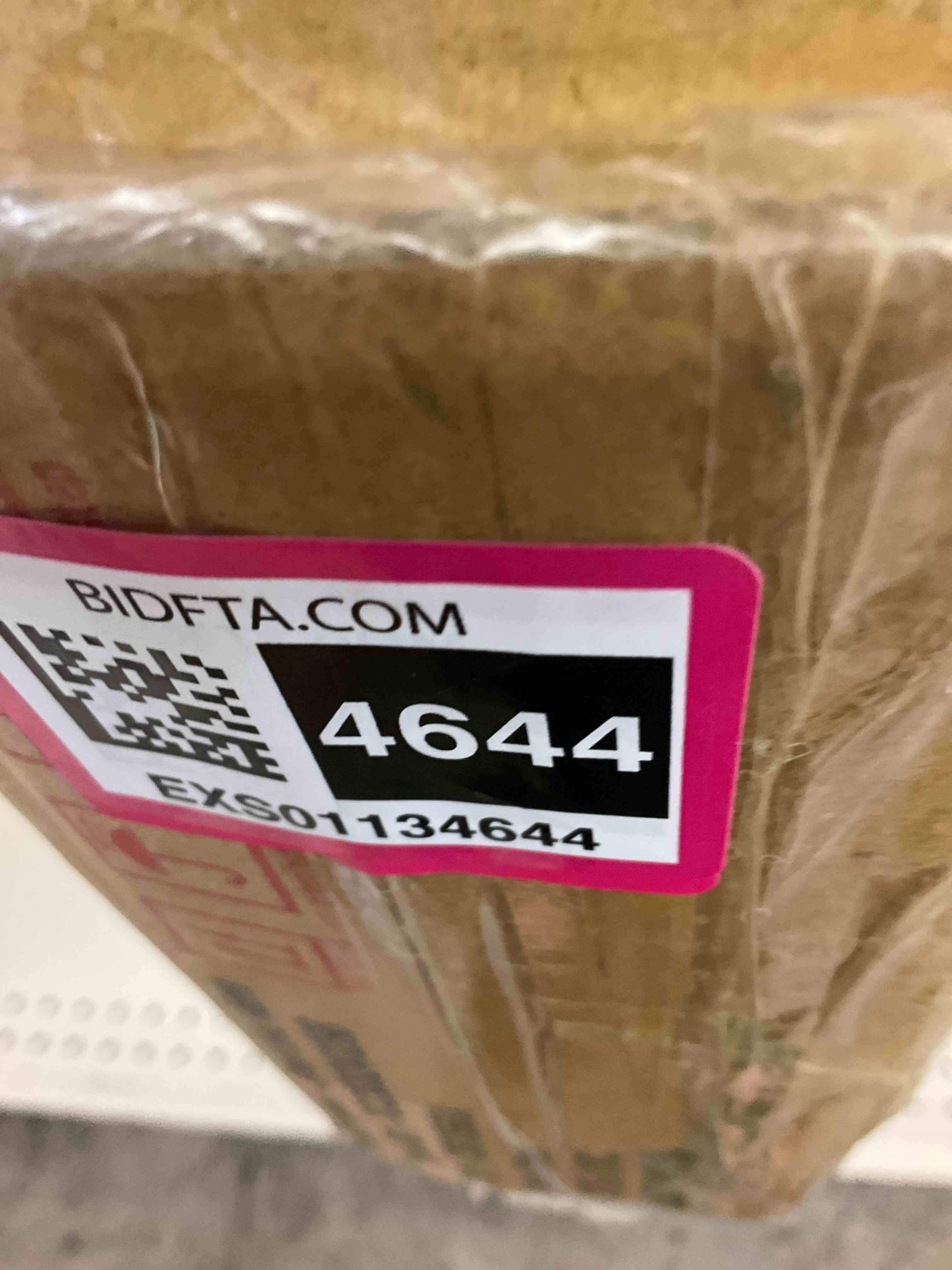 https://s3.amazonaws.com/lotting-images-prod/BargainHunt/EXS01134644_1714143271956.jpeg