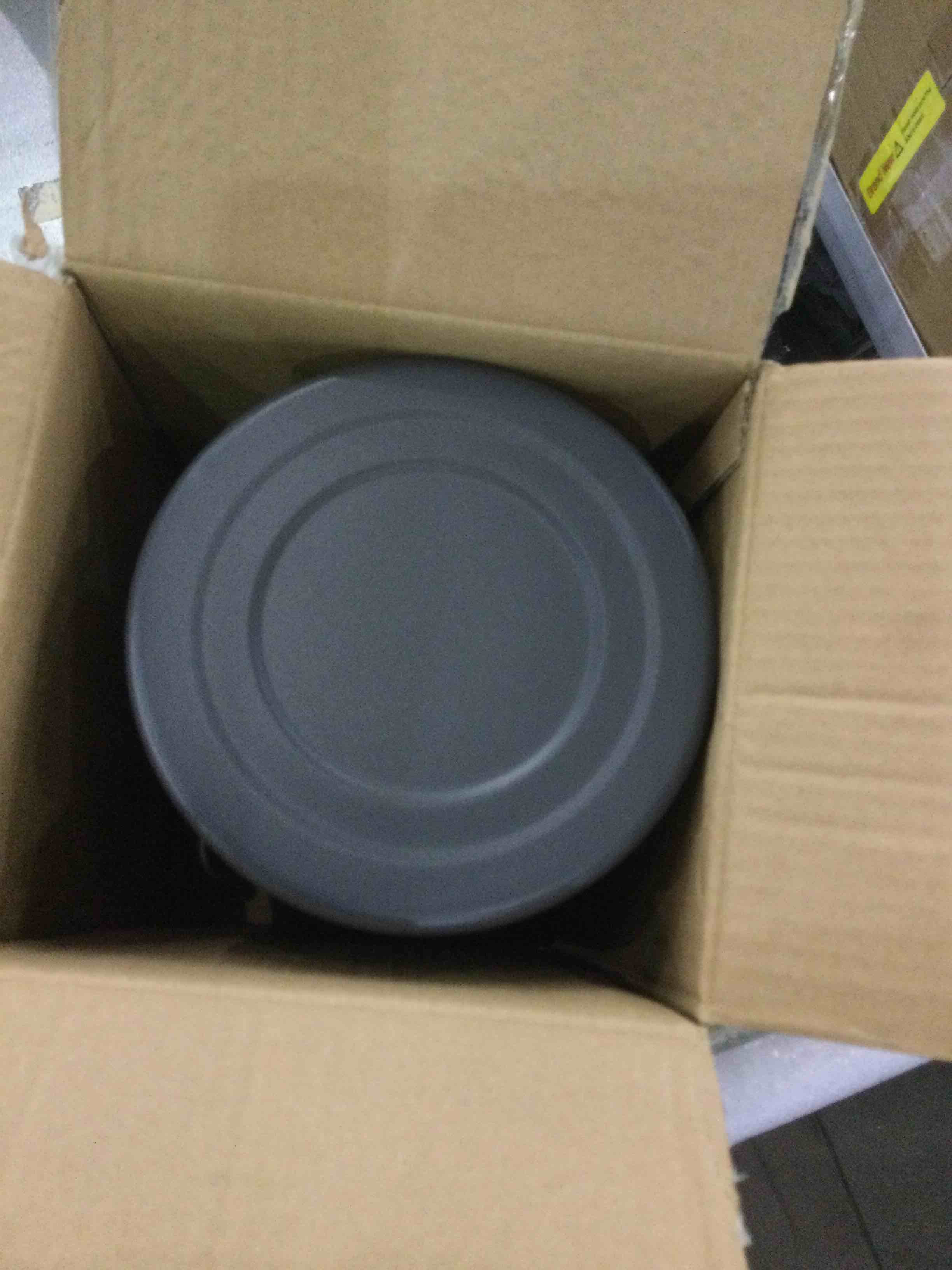 https://s3.amazonaws.com/lotting-images-prod/BargainHunt/EXS01135951_1706625884705.jpeg